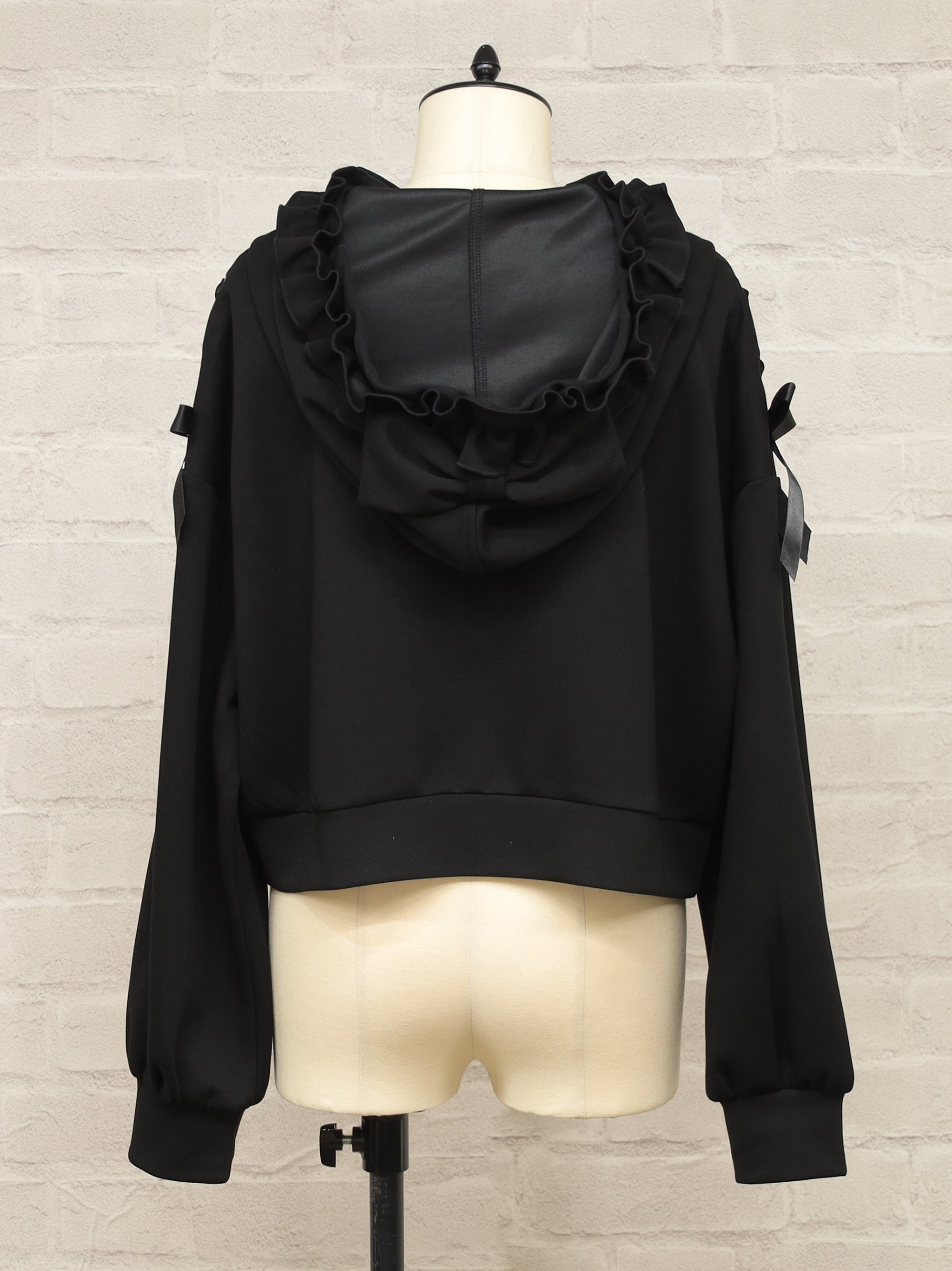 Frill Ribbon ショートパーカー |Amavel(アマベル)公式サイト