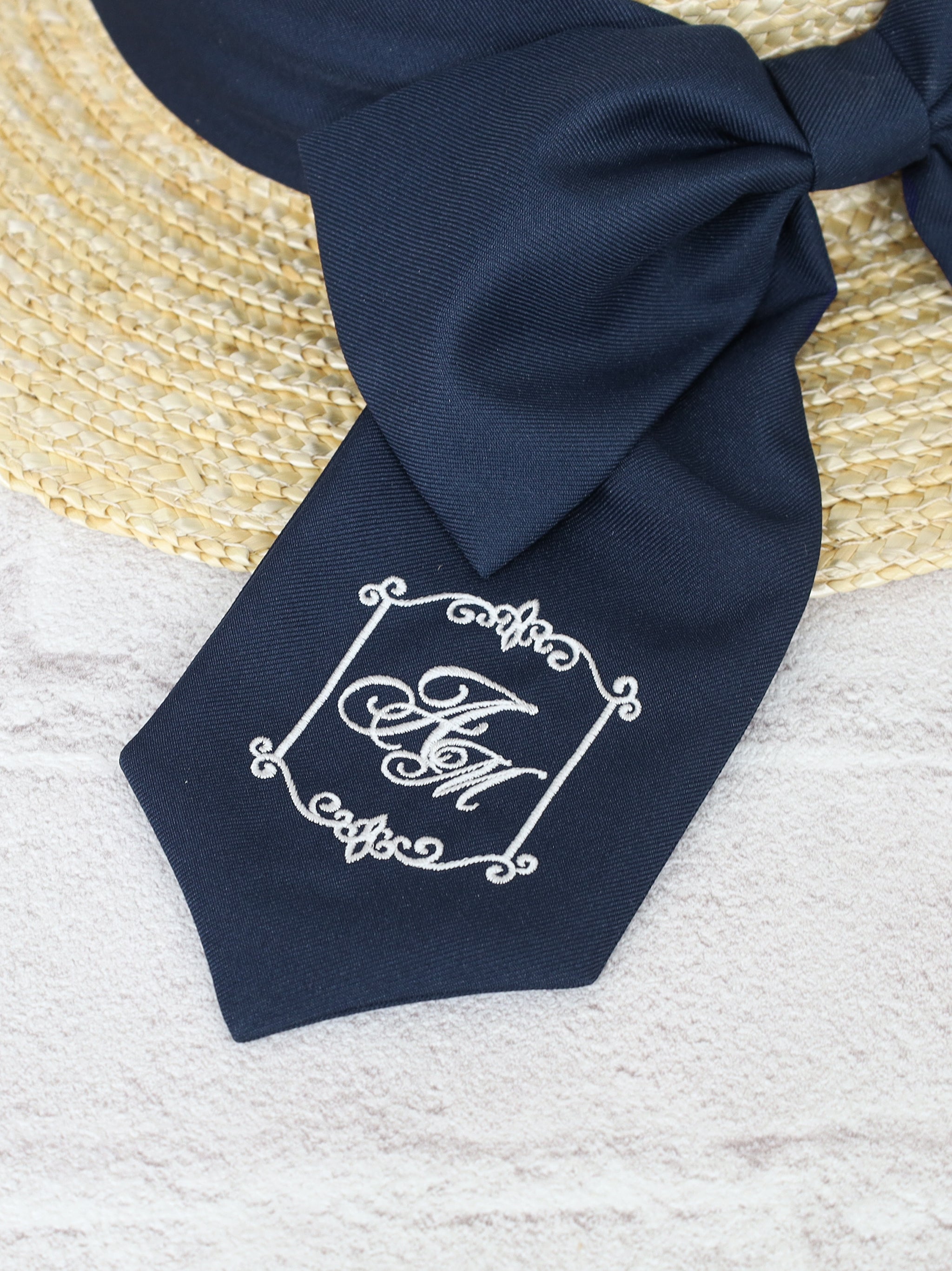 モノグラム刺繡入りリボンカンカン帽 |Amavel(アマベル)公式サイト