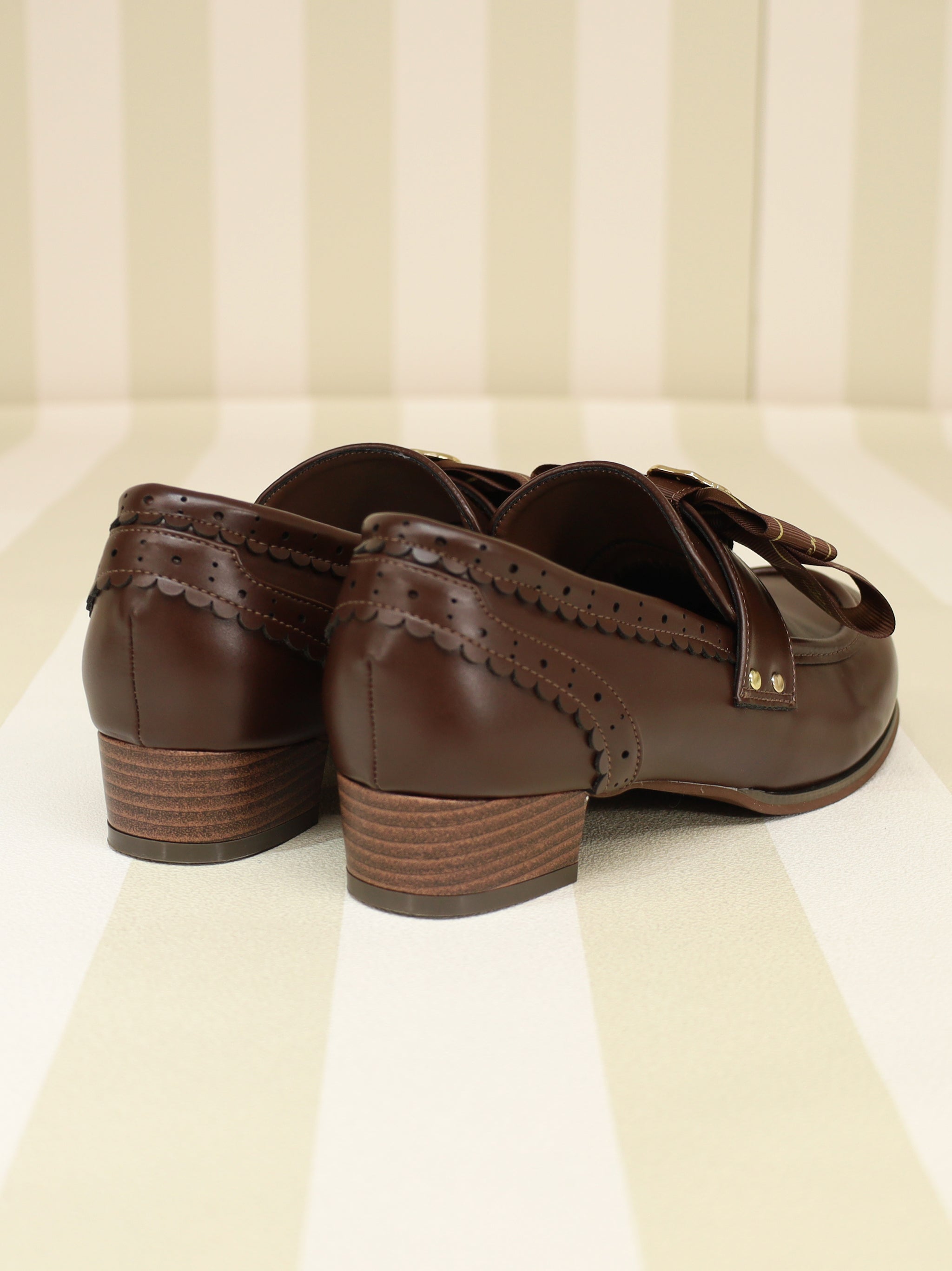 シーリングチャーム付ローヒールローファー |Amavel(アマベル)公式サイト