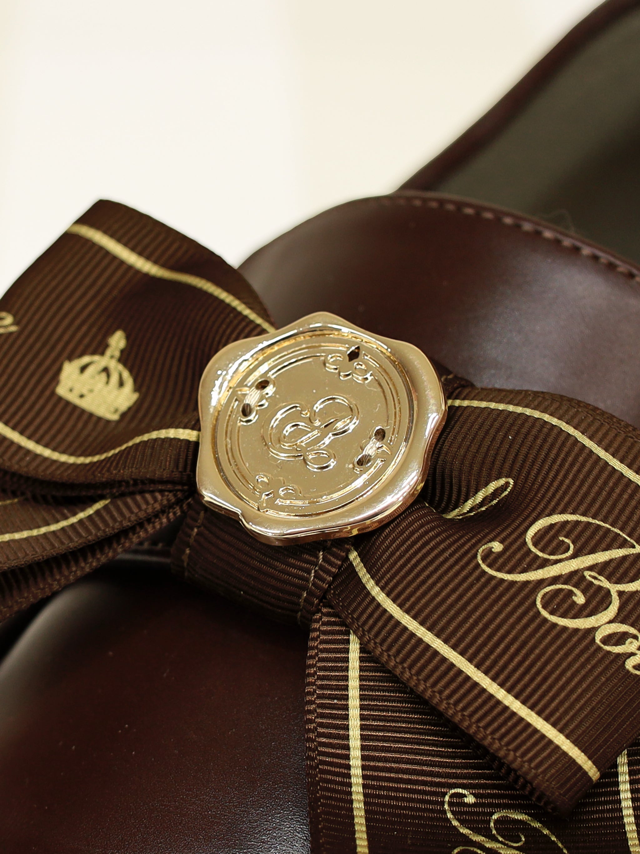 シーリングチャーム付ローヒールローファー |Amavel(アマベル)公式サイト