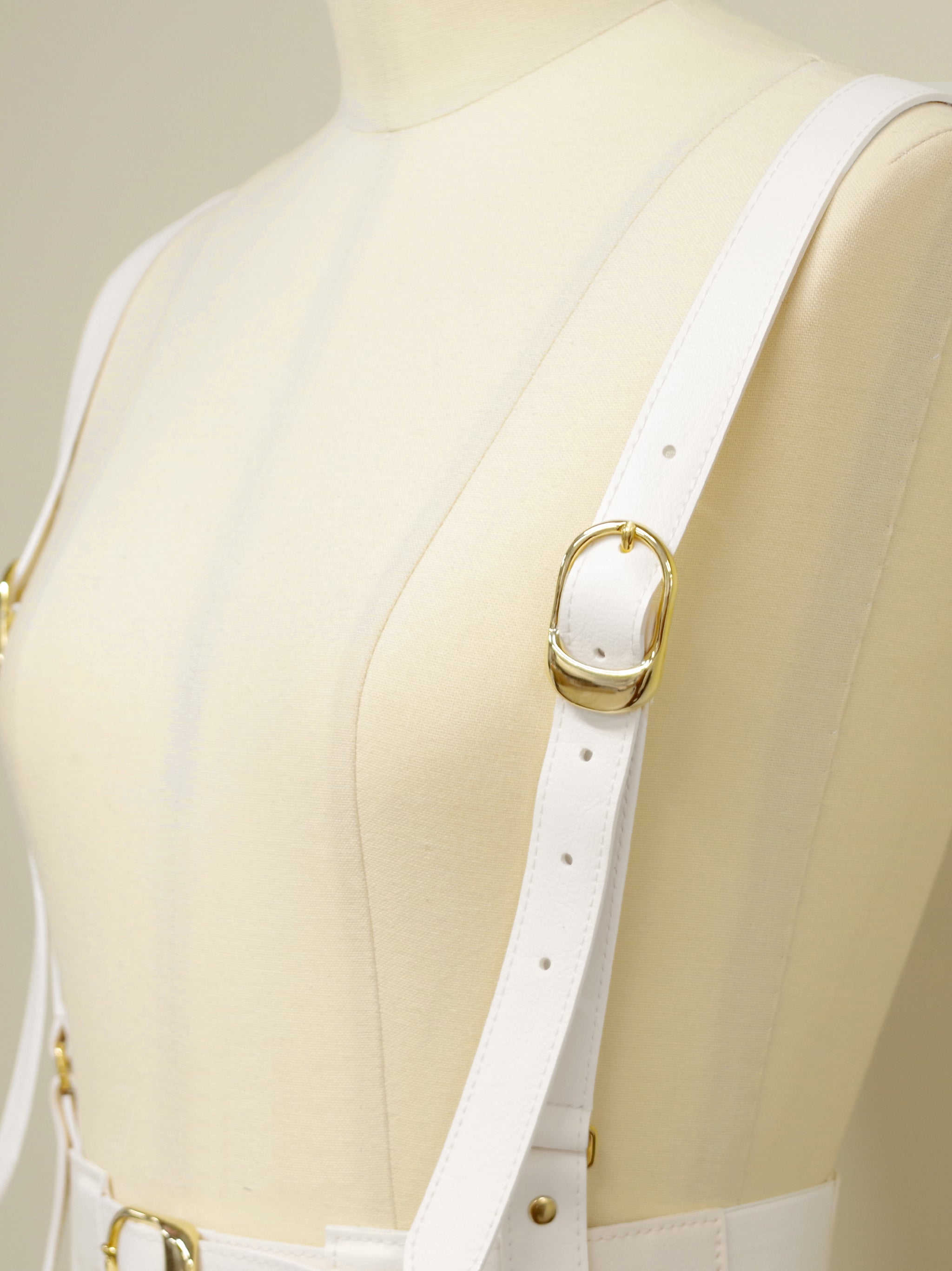 サイドゴムハーネスベルト |Amavel(アマベル)公式サイト