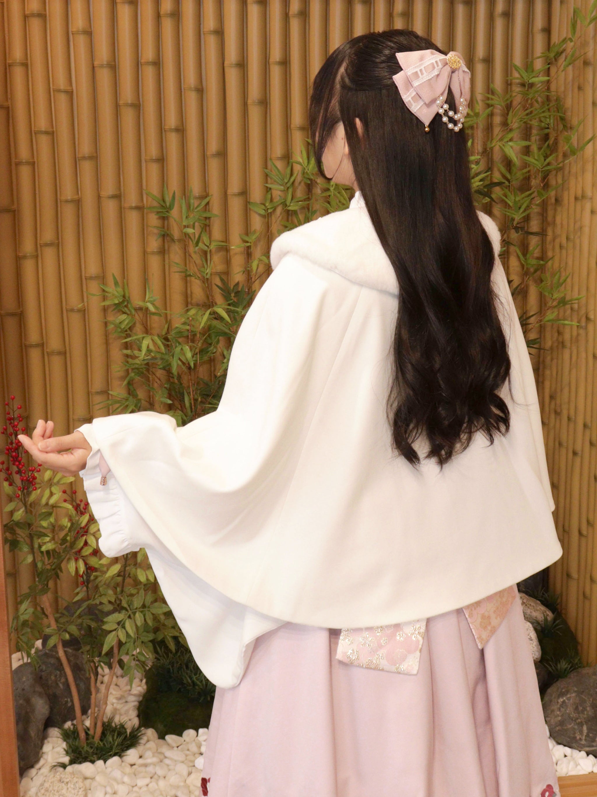 ◆受注生産アイテム◆椿と猫の手まり唄和風ケープ