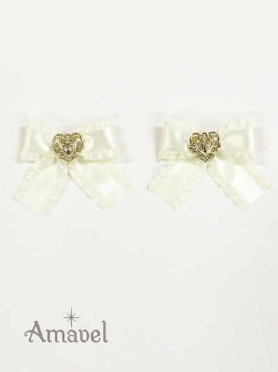 Frilled ribbon clip with heart charm
