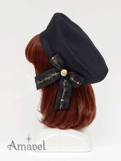 Beret with message ribbon brooch