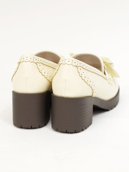 メッセージリボン付ローファーパンプス ｜Amavel（アマベル）公式サイト