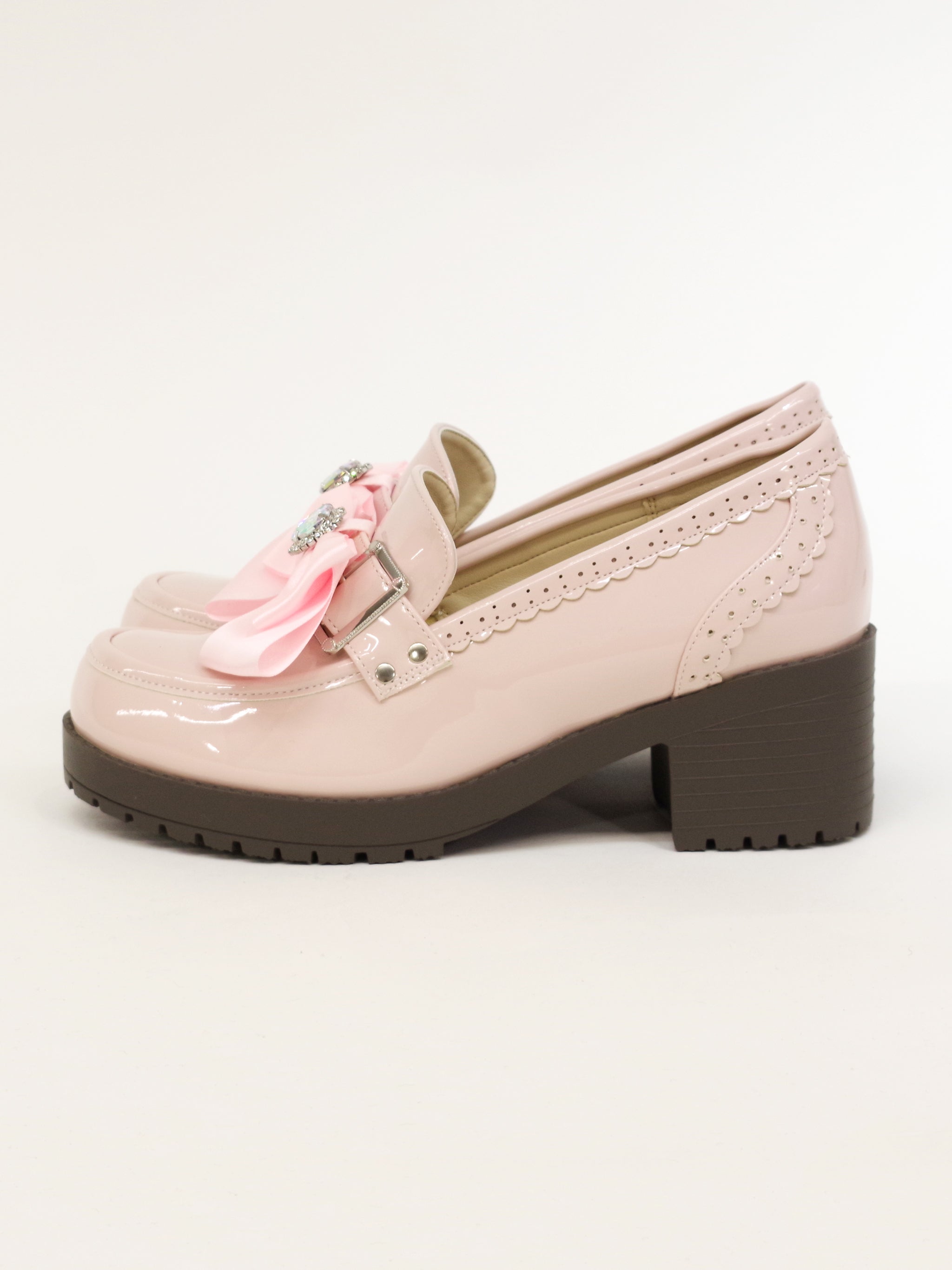 ハートビジュー付きローファーパンプス ｜Amavel（アマベル）公式サイト