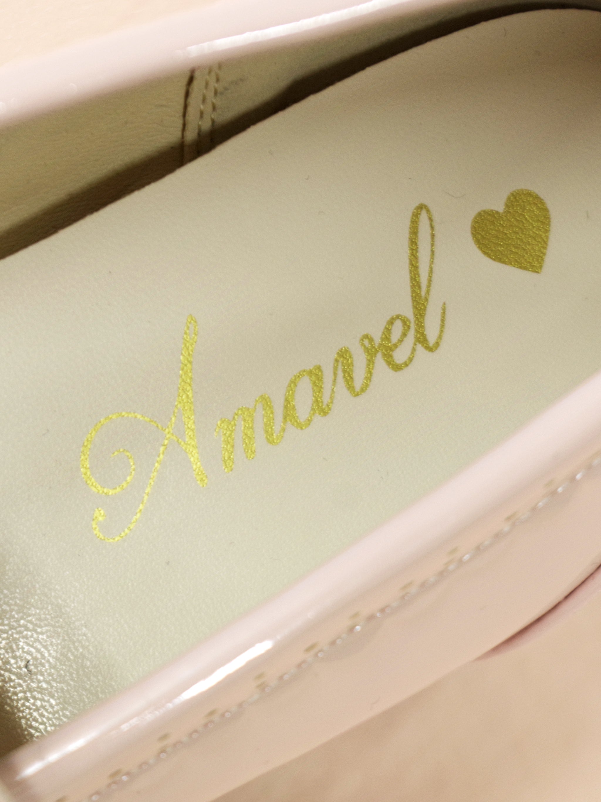 【メンバーズセール対象】ハートビジュー付きローファーパンプス ｜Amavel（アマベル）公式サイト