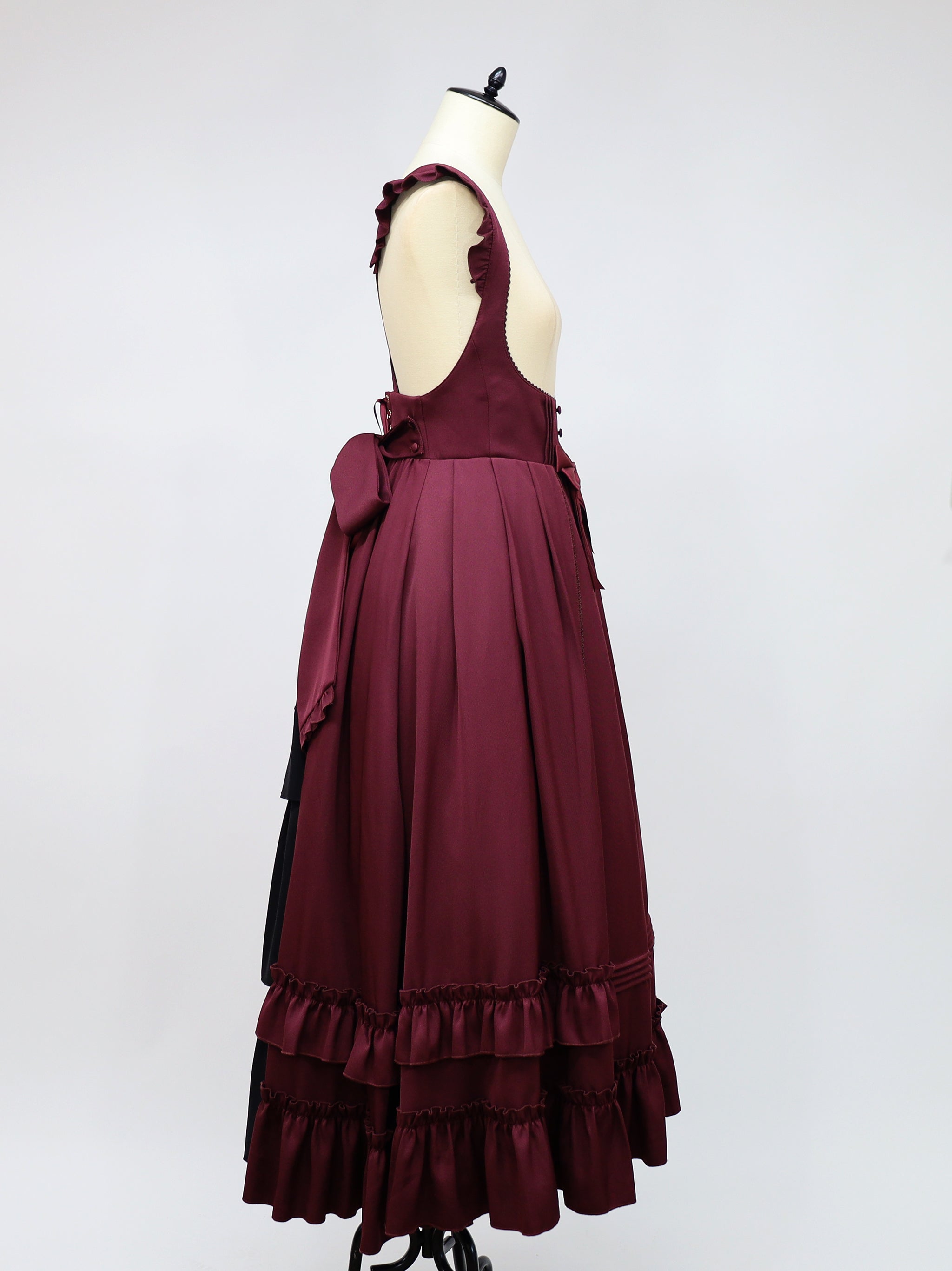 Mysterious Doll ロングジャンパースカート ｜Amavel（アマベル）公式サイト