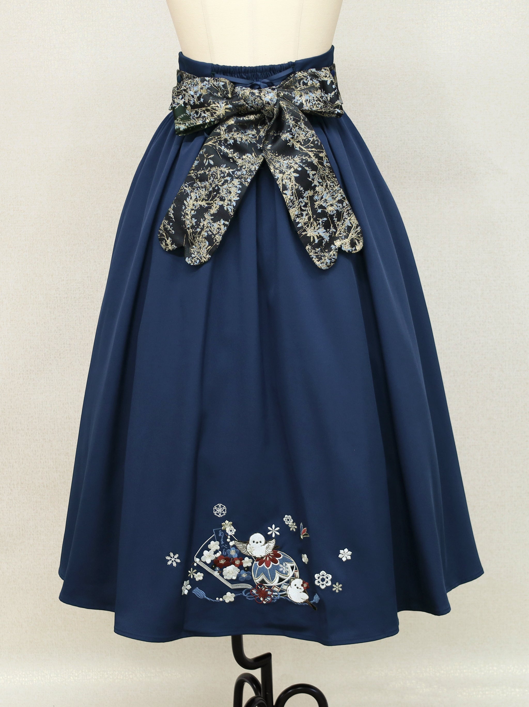 手まり遊びとシマエナガ 和風スカート ｜Amavel（アマベル）公式サイト