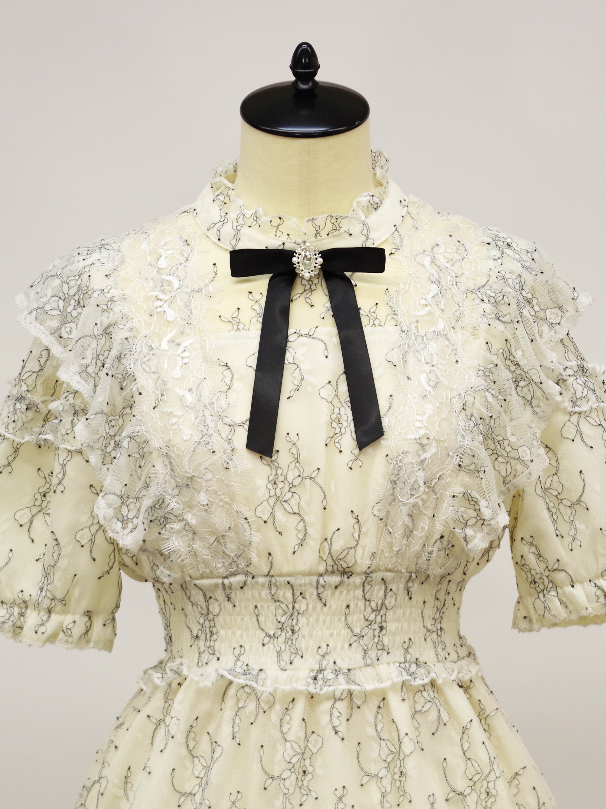 Amavel/Twinkle Feminine レースワンピース(ミドル丈) Twinkle Feminine レースワンピース(ミドル丈) – Amavel