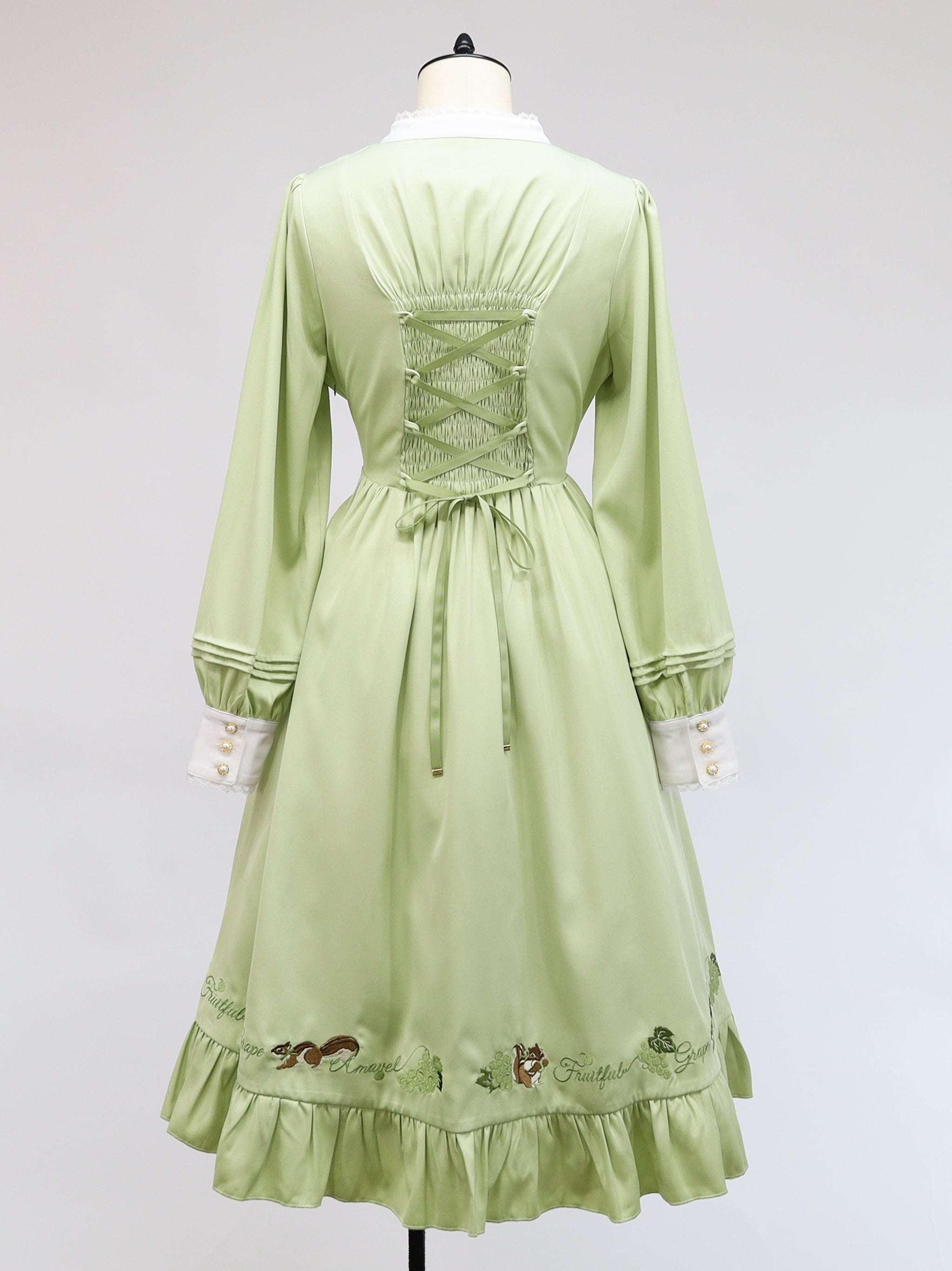 葡萄とりすの秋祭りワンピース ｜Amavel（アマベル）公式サイト