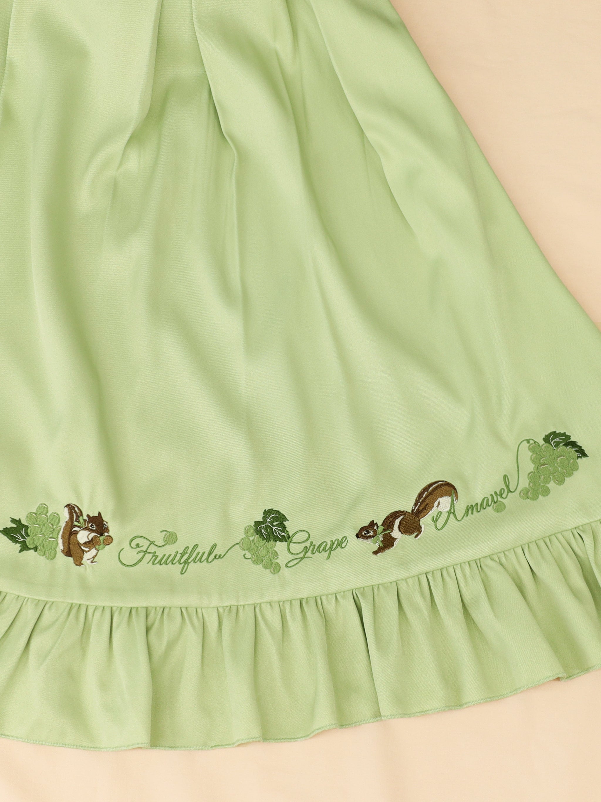 葡萄とりすの秋祭りワンピース ｜Amavel（アマベル）公式サイト