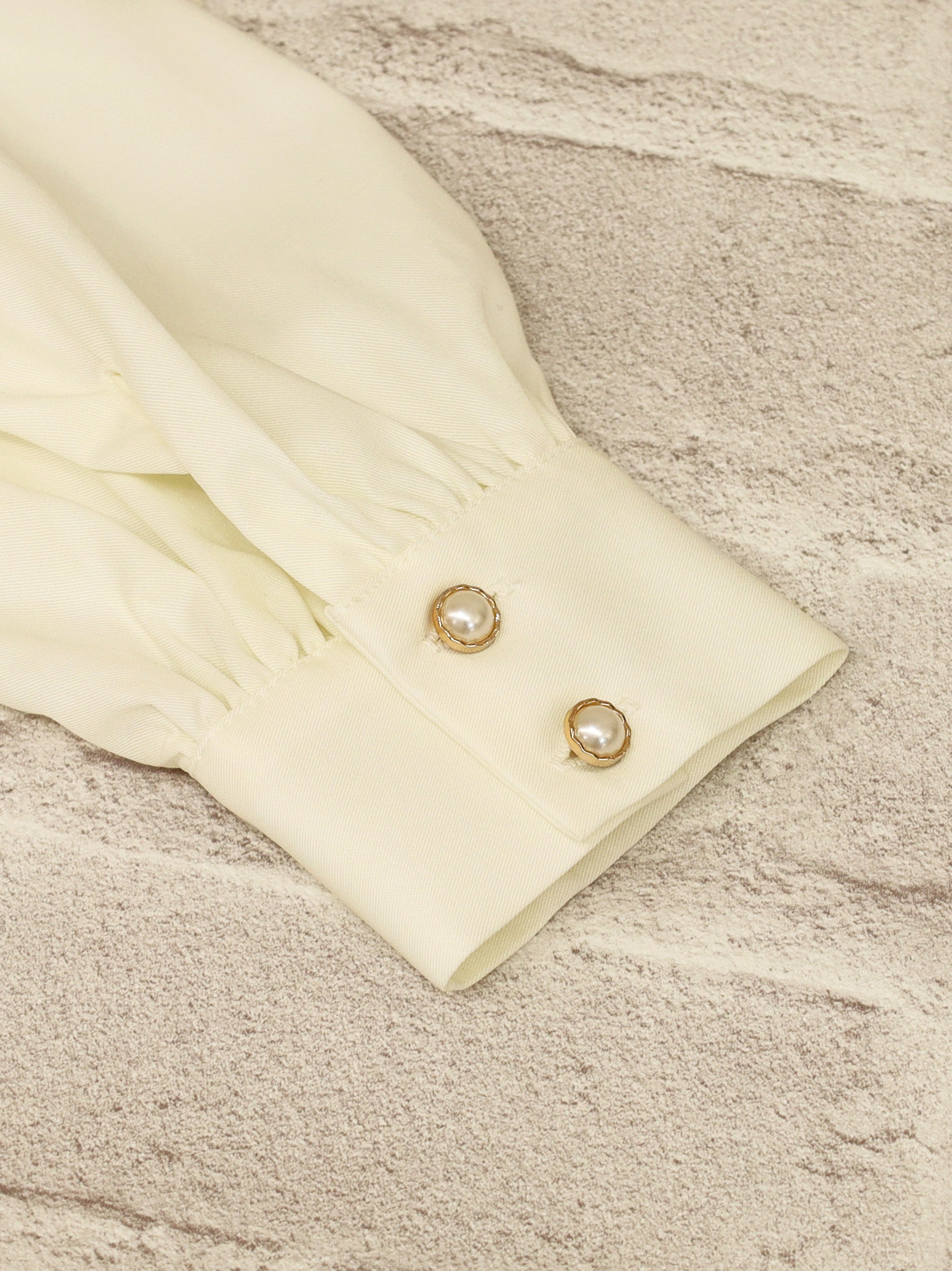 ベルト付きレイヤードトレンチワンピース ｜Amavel（アマベル）公式サイト