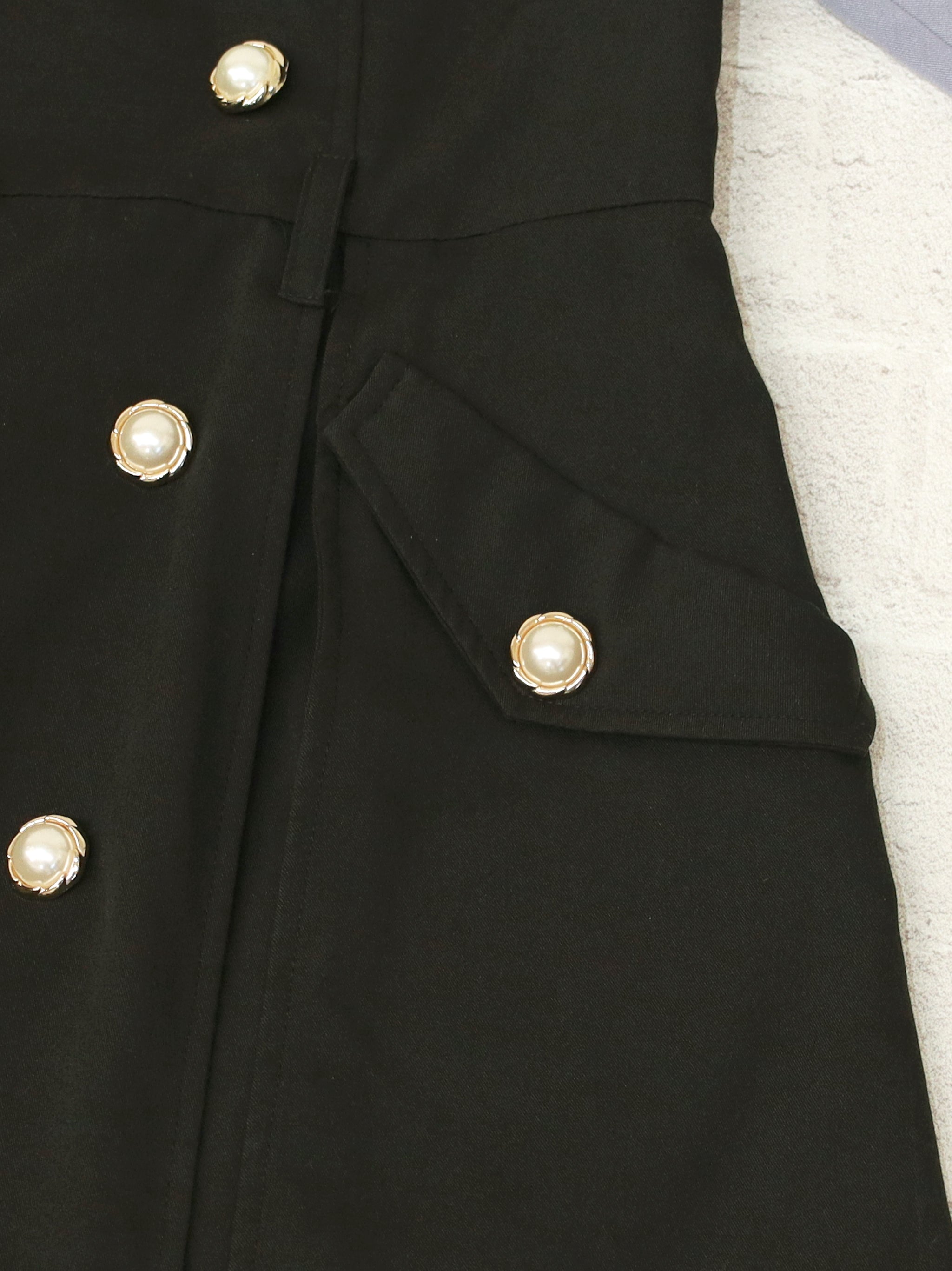 ベルト付きレイヤードトレンチワンピース ｜Amavel（アマベル）公式サイト