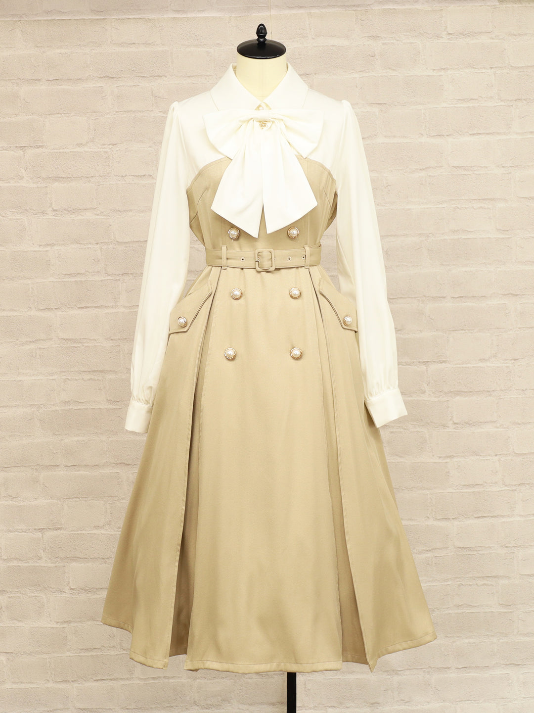 【試着のみ】Amavel❤︎ アマベル❤︎ベルト付きレイヤードトレンチワンピース❤︎黒 ベルト付きレイヤードトレンチワンピース （9333059453159