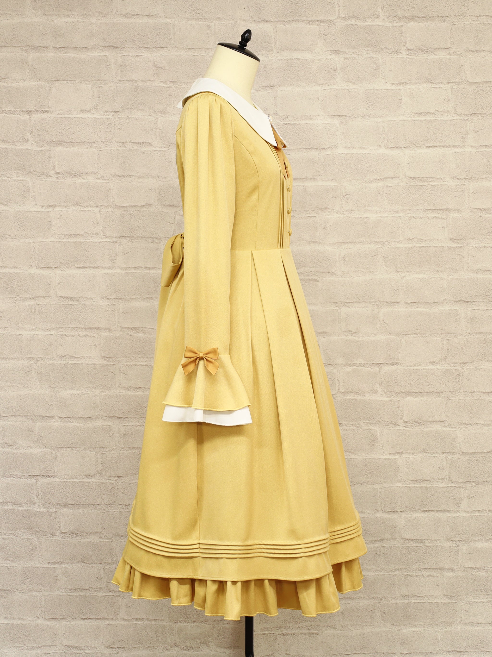 Flare Graceミドル丈ワンピース ｜Amavel（アマベル）公式サイト