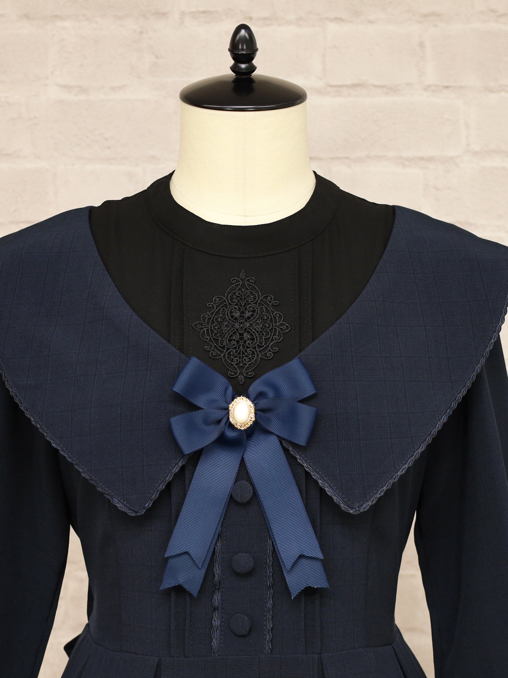 Noble Elegance ミドル丈ワンピース – Amavel（アマベル）公式サイト