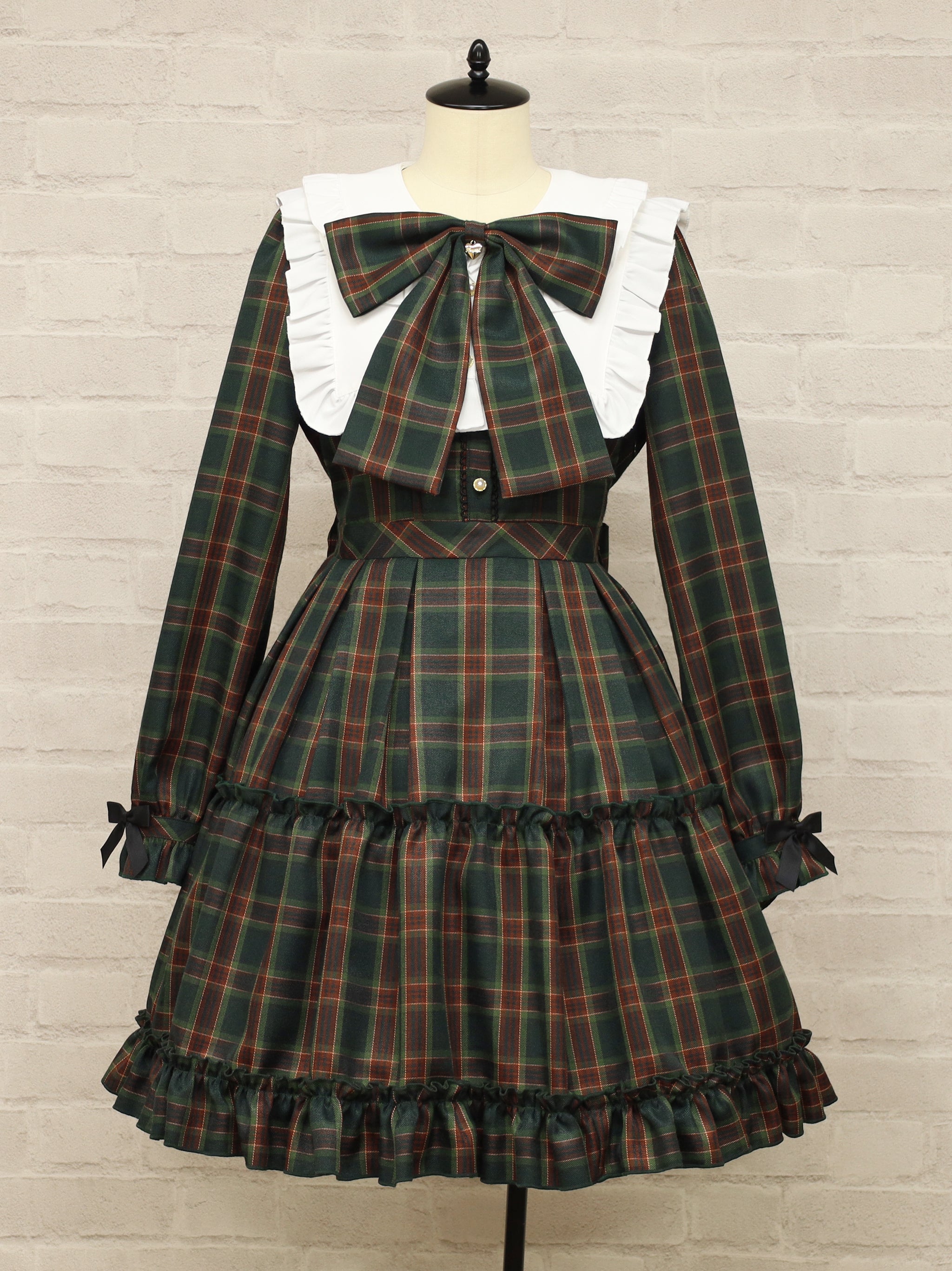 Amavel DollyHolidayチェックティアードワンピース メンバーズセール対象】Dolly Holidayチェックティアードワンピース