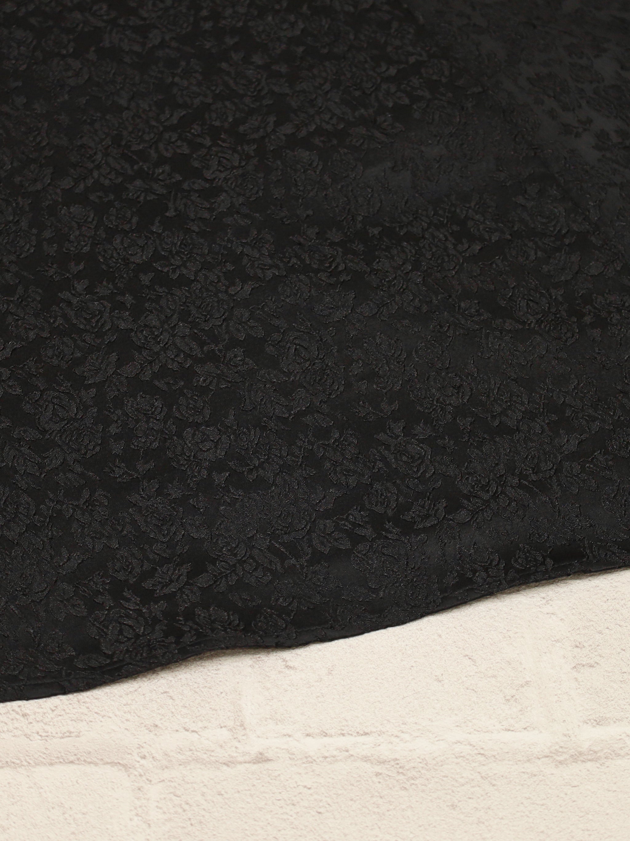 【メンバーズセール対象】フリル袖ジャガードキャミワンピース ｜Amavel（アマベル）公式サイト