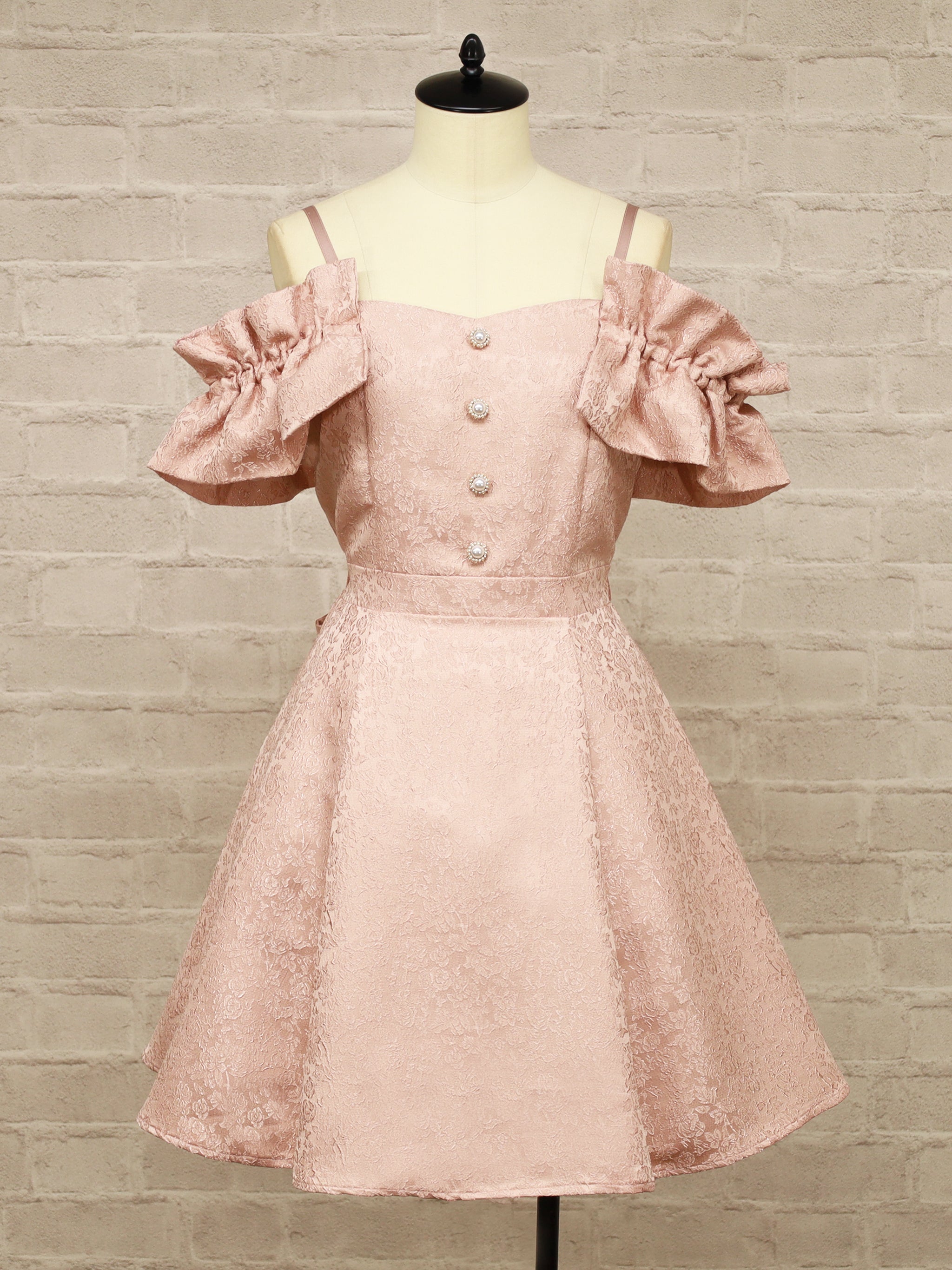 【メンバーズセール対象】フリル袖ジャガードキャミワンピース ピンク（Pink） FREE ｜Amavel（アマベル）公式サイト