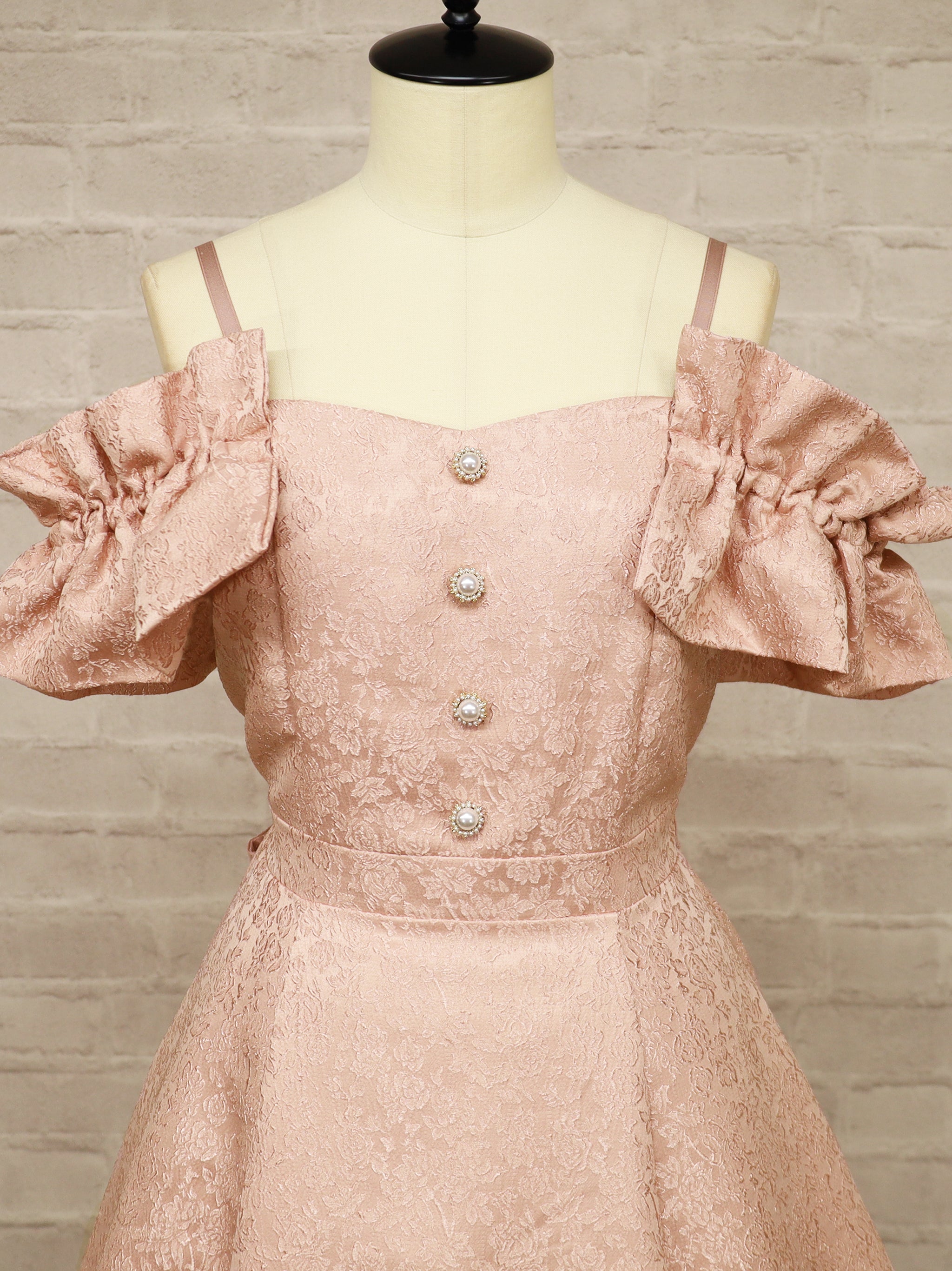 【メンバーズセール対象】フリル袖ジャガードキャミワンピース ｜Amavel（アマベル）公式サイト