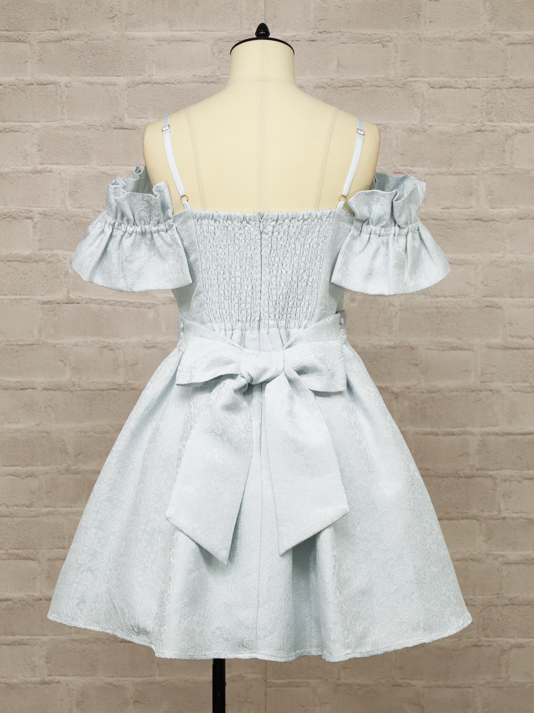 【メンバーズセール対象】フリル袖ジャガードキャミワンピース ｜Amavel（アマベル）公式サイト