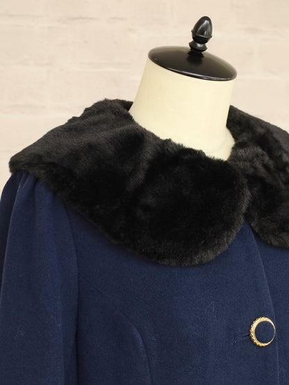 Rosette Doll ケープ付ロングコート ｜Amavel（アマベル）公式サイト