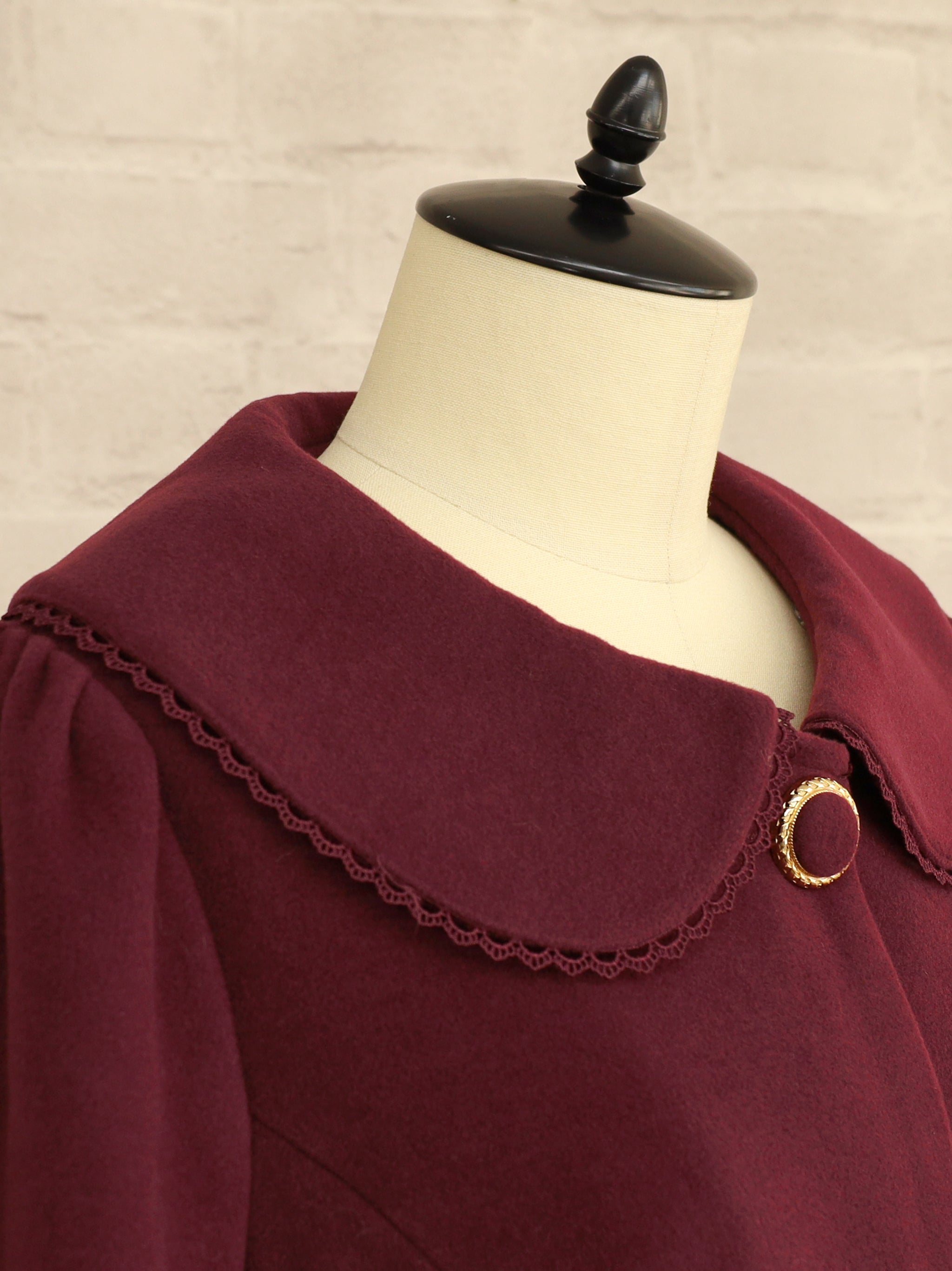 Rosette Doll ケープ付ロングコート ｜Amavel（アマベル）公式サイト