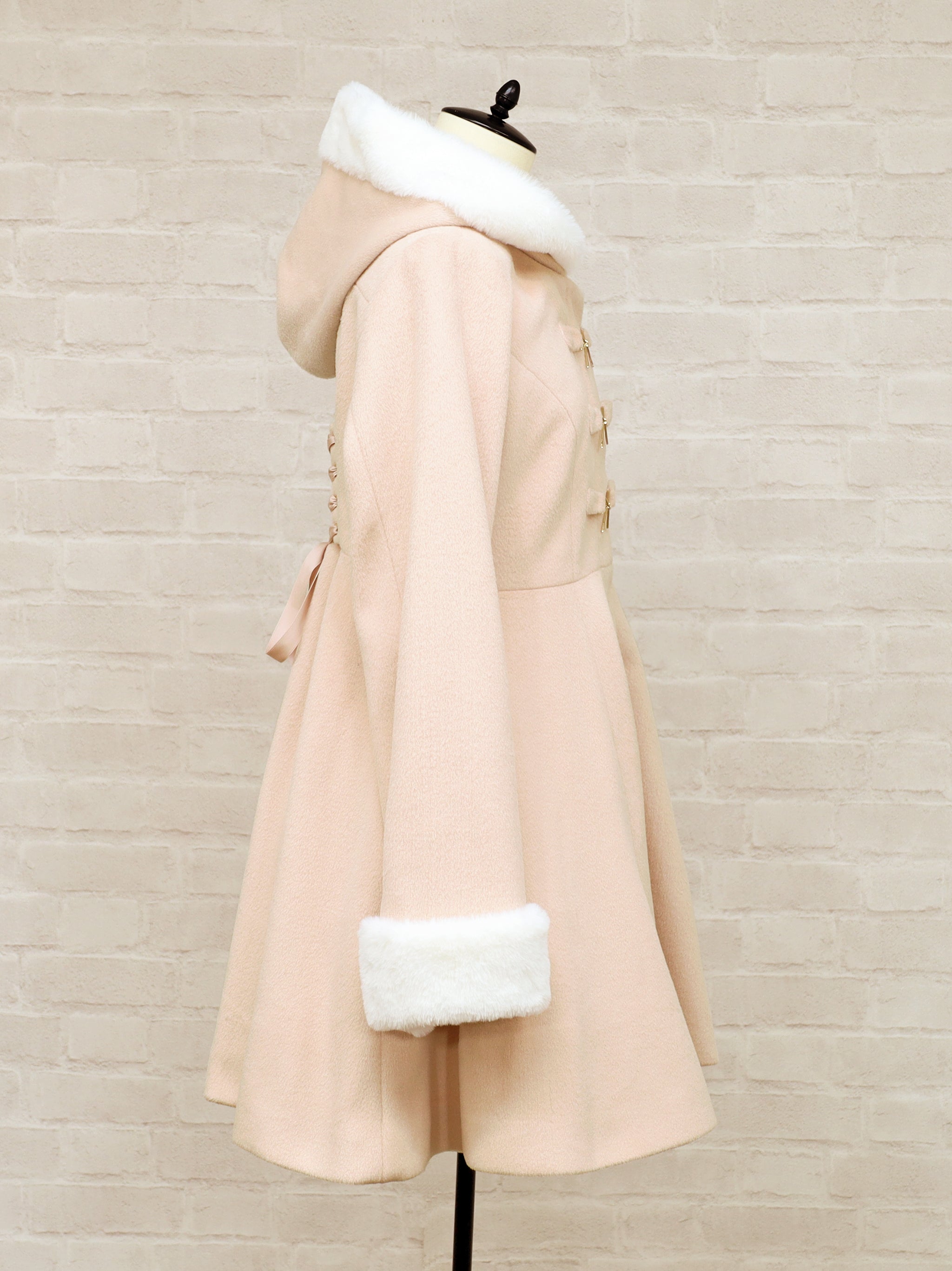 リボンビットフーディフレアコート ｜Amavel（アマベル）公式サイト