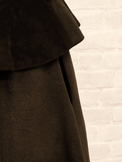 Noble Elegance ペプラムロングコート ｜Amavel（アマベル）公式サイト