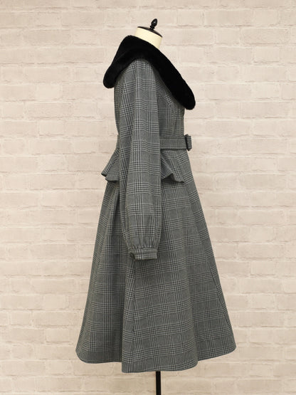 Noble Elegance ペプラムロングコート ｜Amavel（アマベル）公式サイト