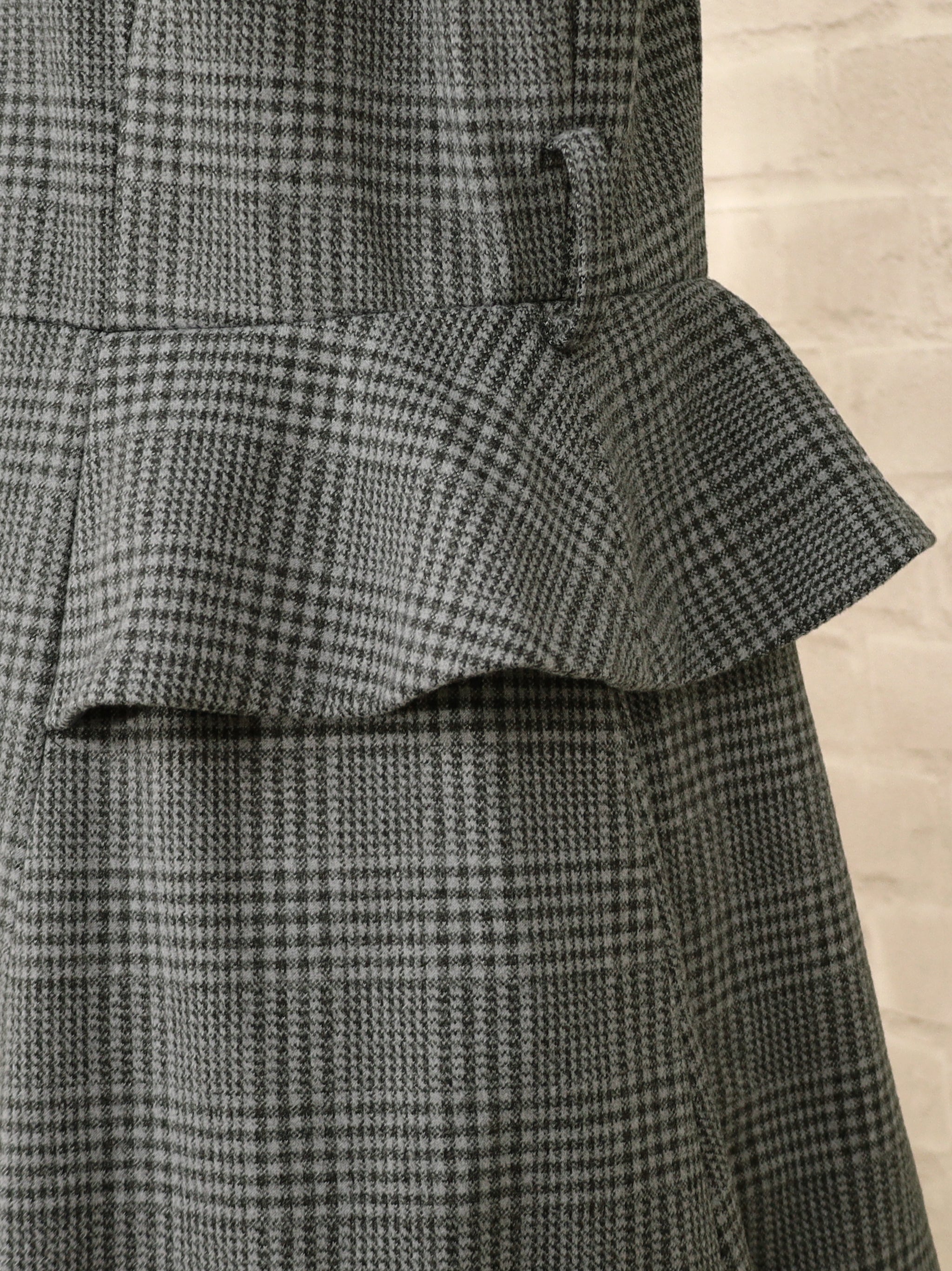 Noble Elegance ペプラムロングコート ｜Amavel（アマベル）公式サイト