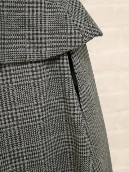 Noble Elegance ペプラムロングコート ｜Amavel（アマベル）公式サイト