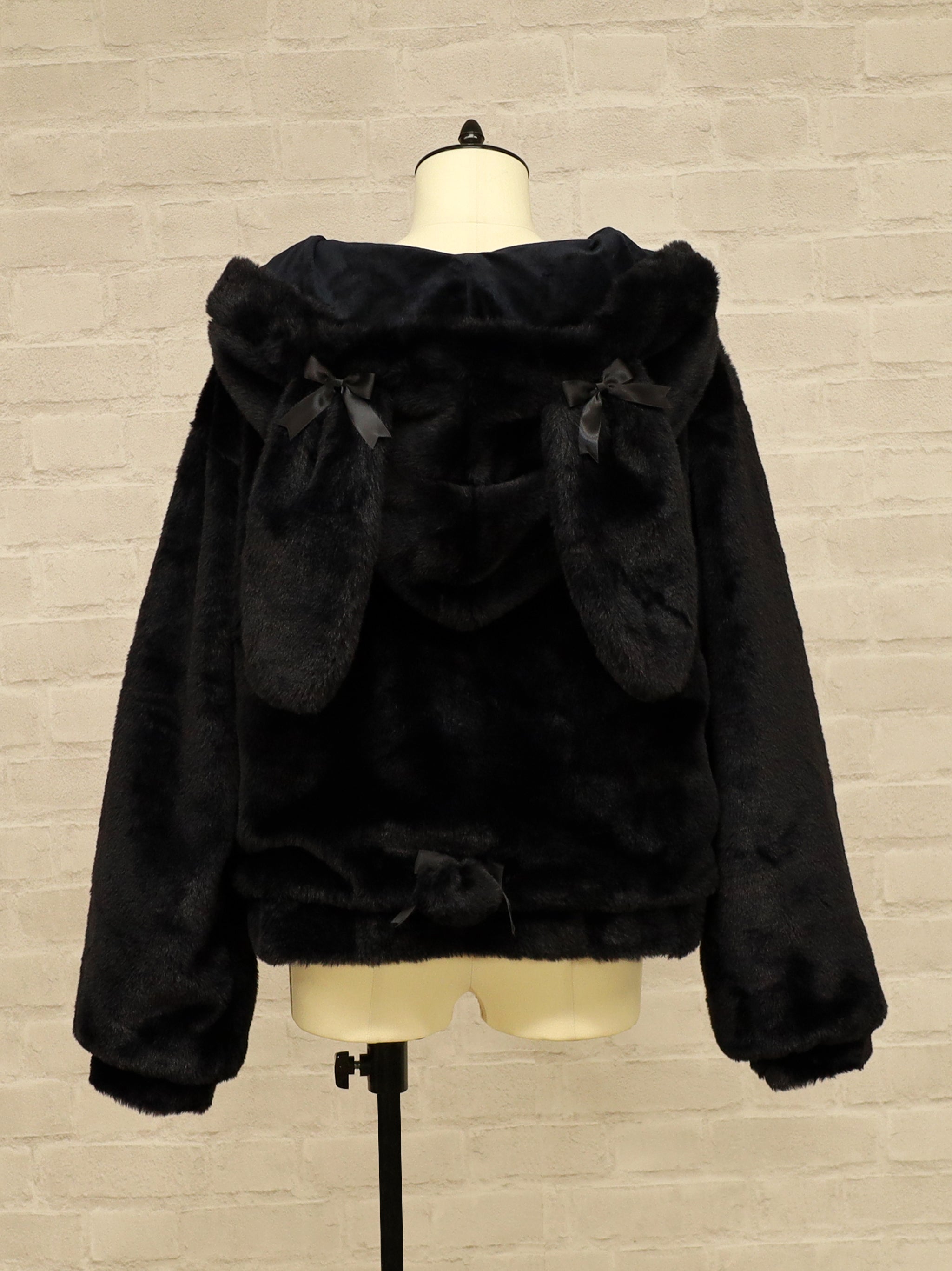 Bunny ear fur outerwear – Amavel（アマベル）公式サイト