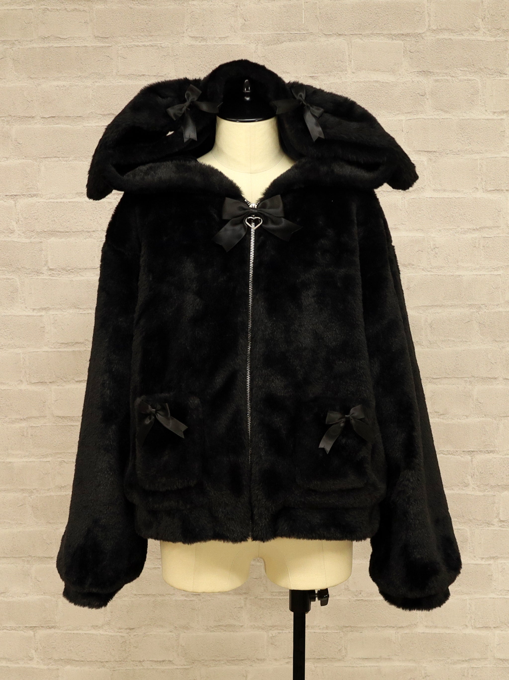 うさみみファーアウター – Amavel（アマベル）公式サイト