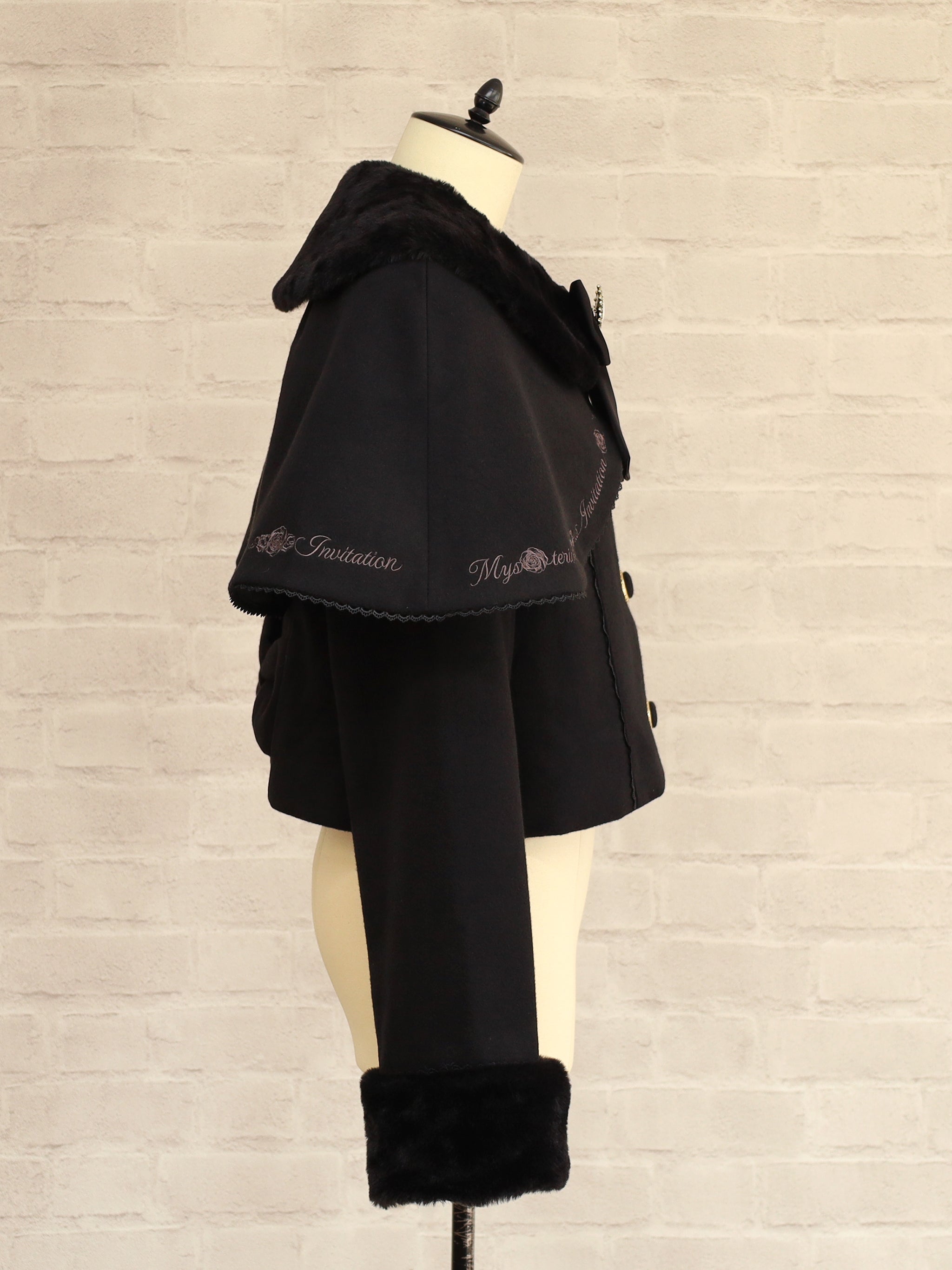 Rosette Doll ケープ付ショートコート ｜Amavel（アマベル）公式サイト