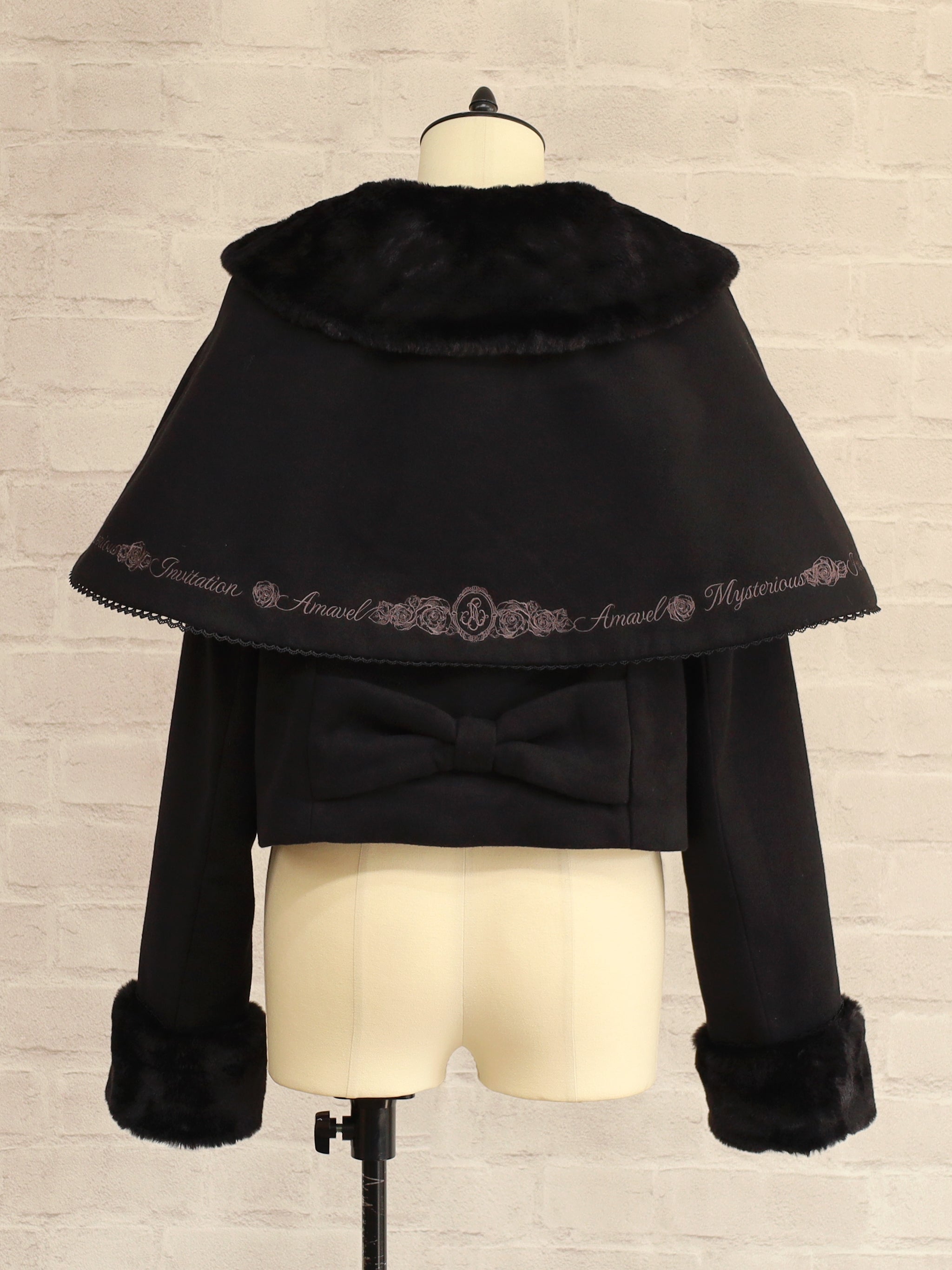 Rosette Doll ケープ付ショートコート ｜Amavel（アマベル）公式サイト