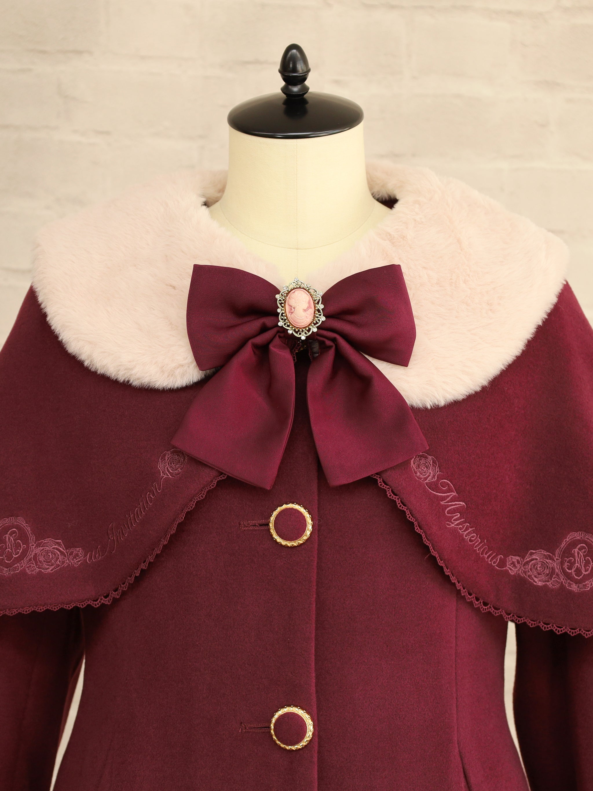 Rosette Doll ケープ付ショートコート – Amavel（アマベル）公式サイト