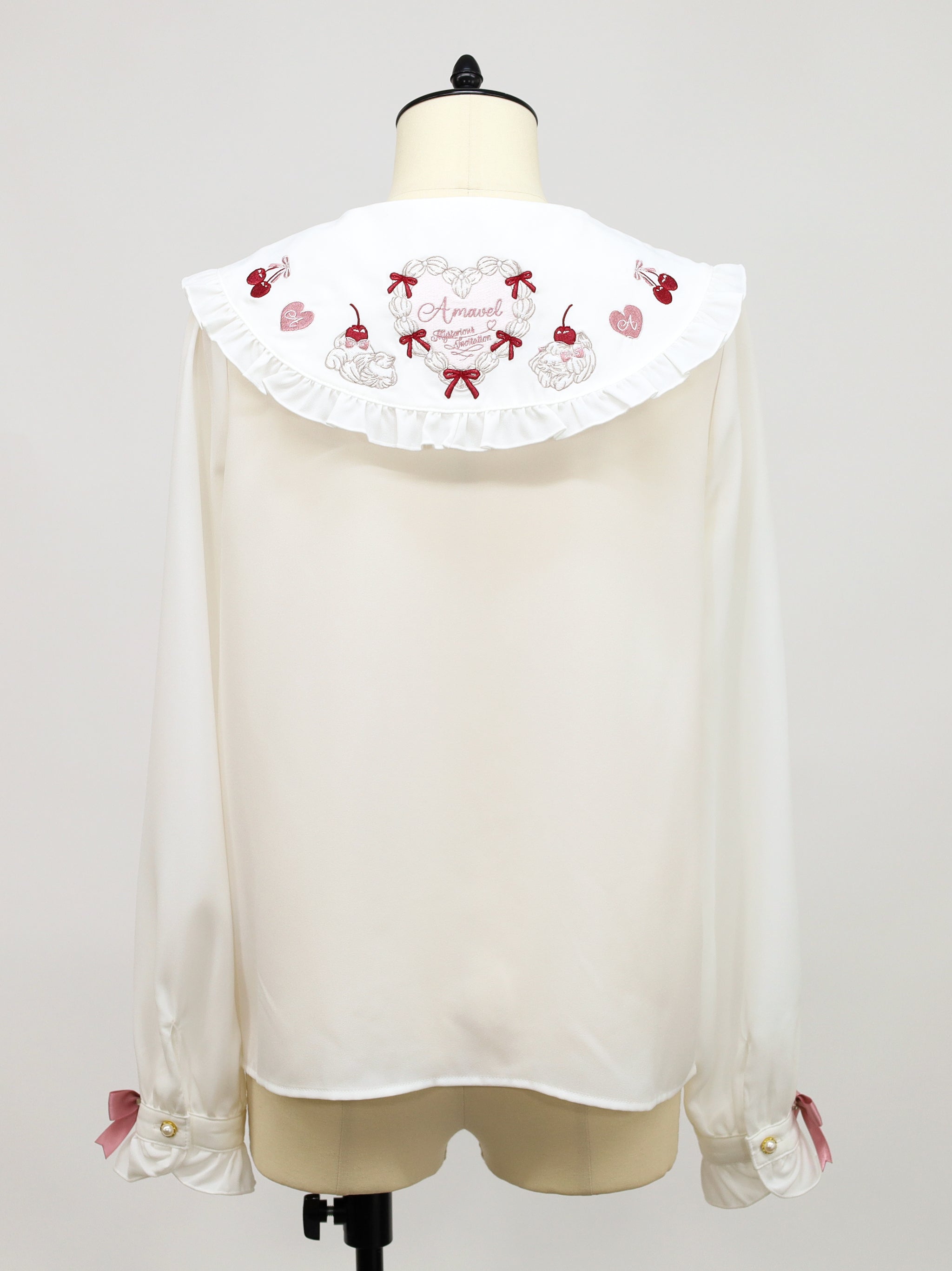 Sweet Whip フリルブラウス ｜Amavel（アマベル）公式サイト
