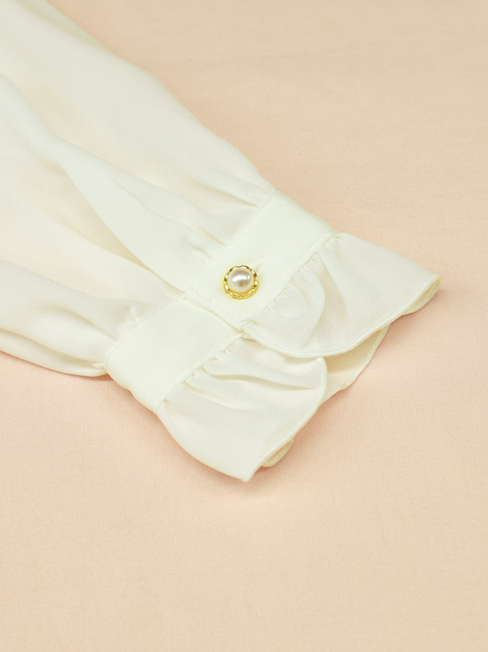 Sweet Whip フリルブラウス ｜Amavel（アマベル）公式サイト