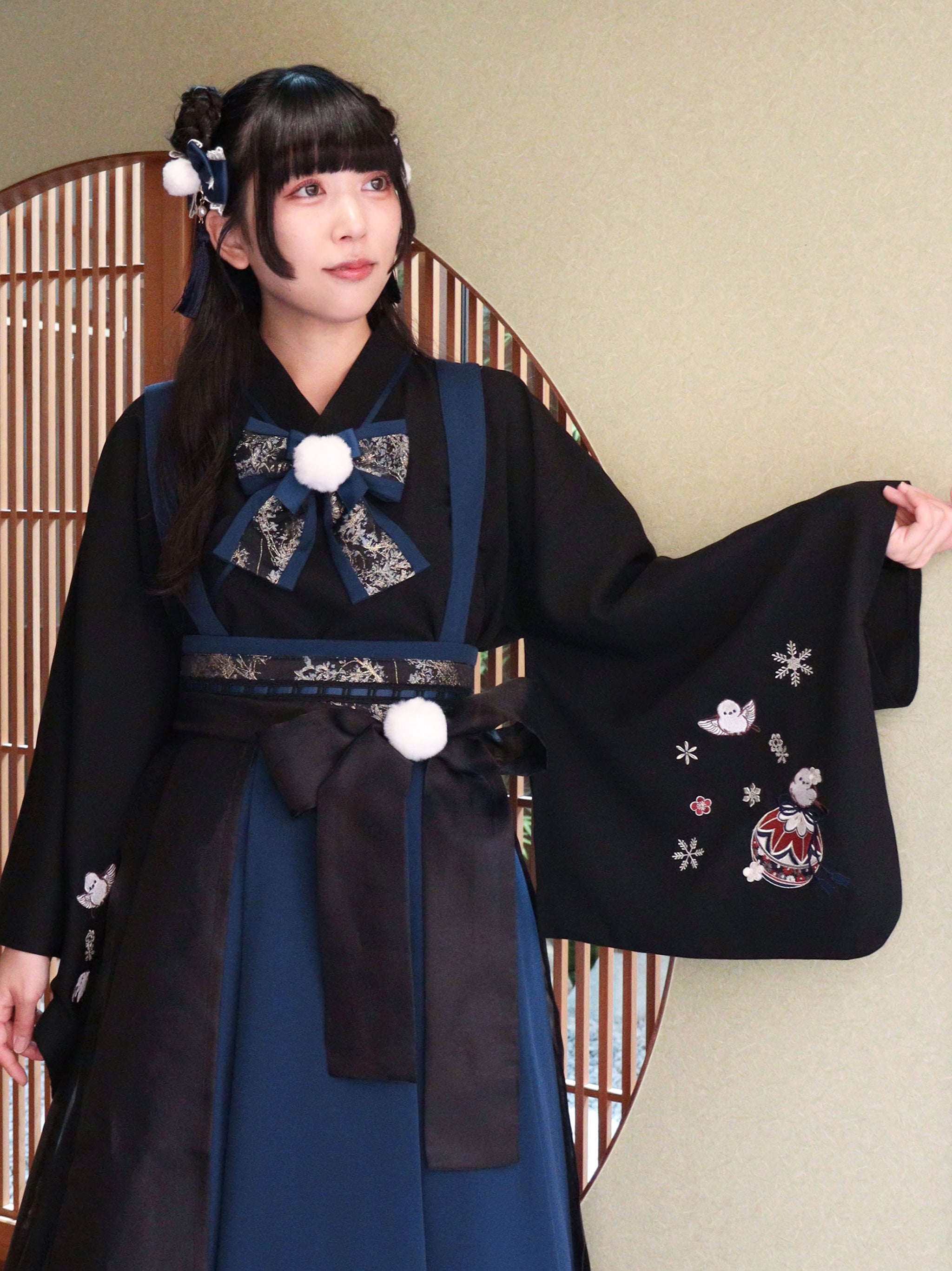 手まり遊びとシマエナガ 和風ブラウス ネイビー（Navy） FREE ｜Amavel（アマベル）公式サイト