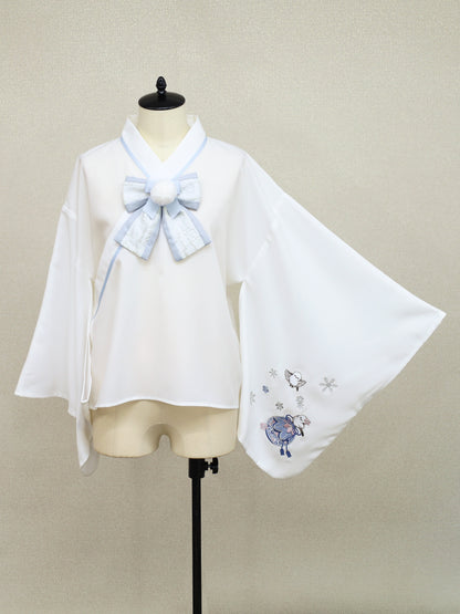 手まり遊びとシマエナガ 和風ブラウス ｜Amavel（アマベル）公式サイト