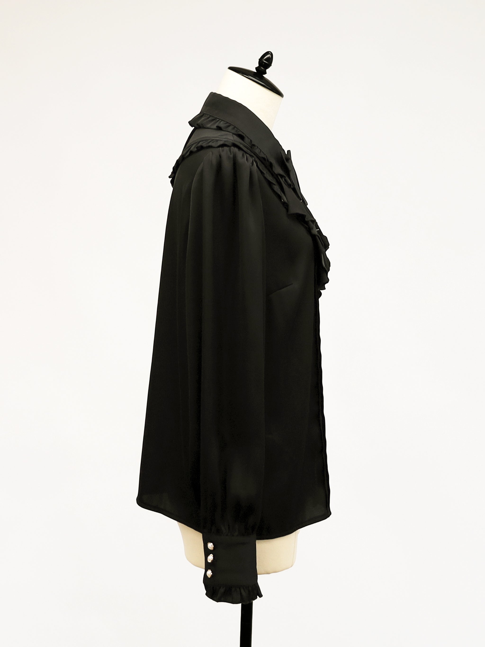 黒フリルパール (大) coco様 ／ Order Antique Doll Cascading Frill Blouse – Amavel（アマベル）公式サイト