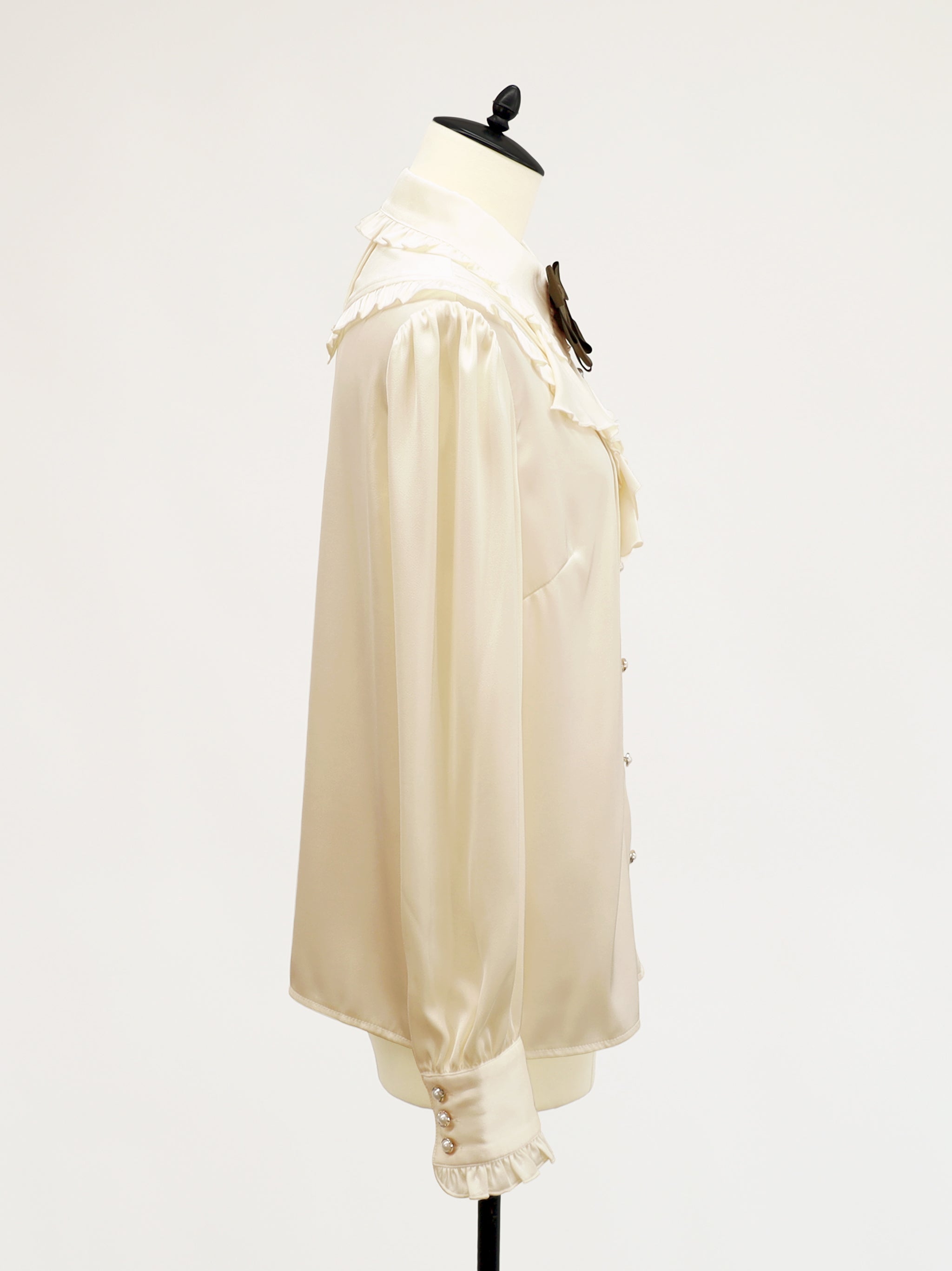 メンバーズセール対象】Antique Doll カスケードフリルブラウス