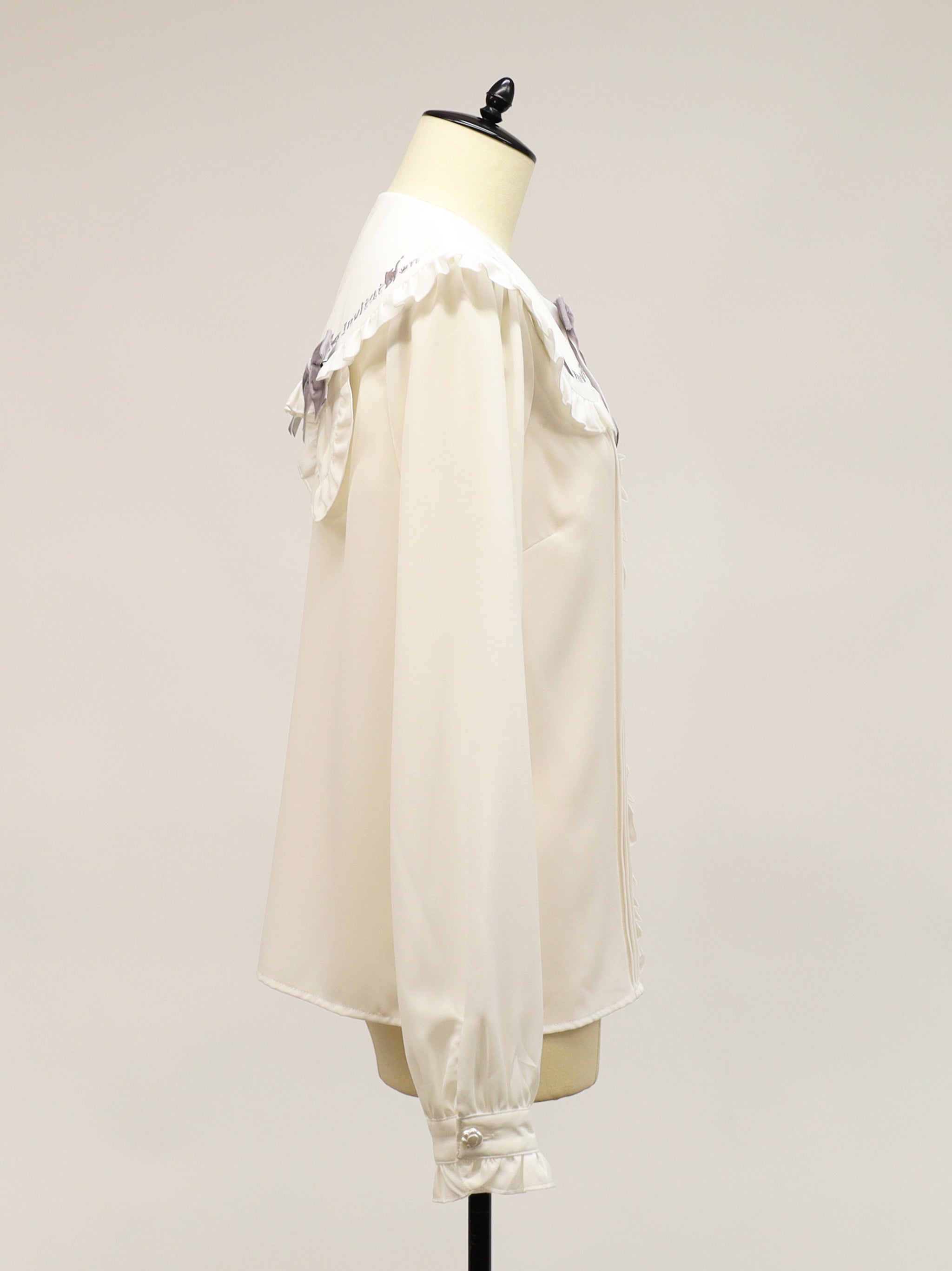 Mysterious Cat ブラウス ｜Amavel（アマベル）公式サイト