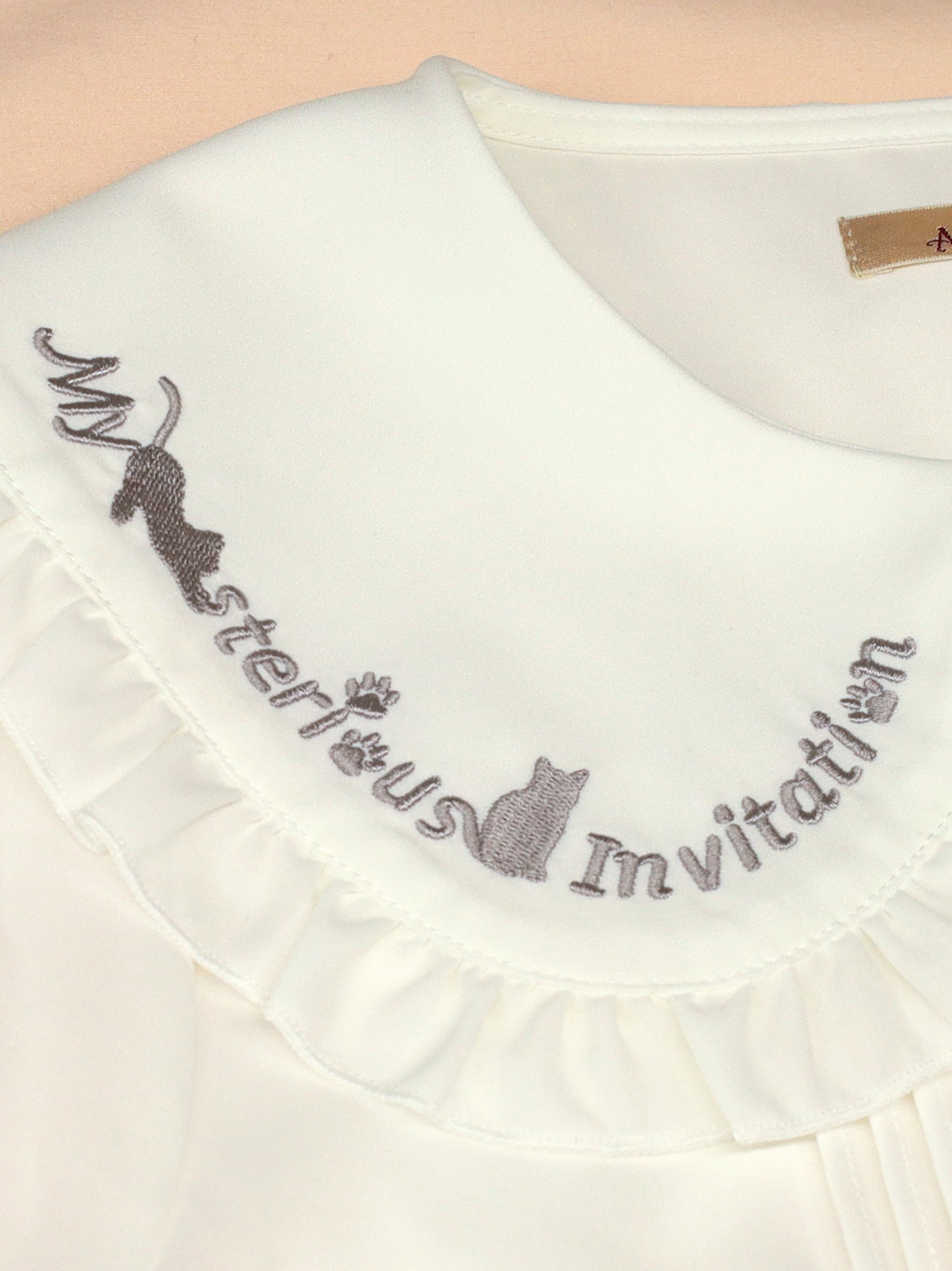 Mysterious Cat ブラウス ｜Amavel（アマベル）公式サイト