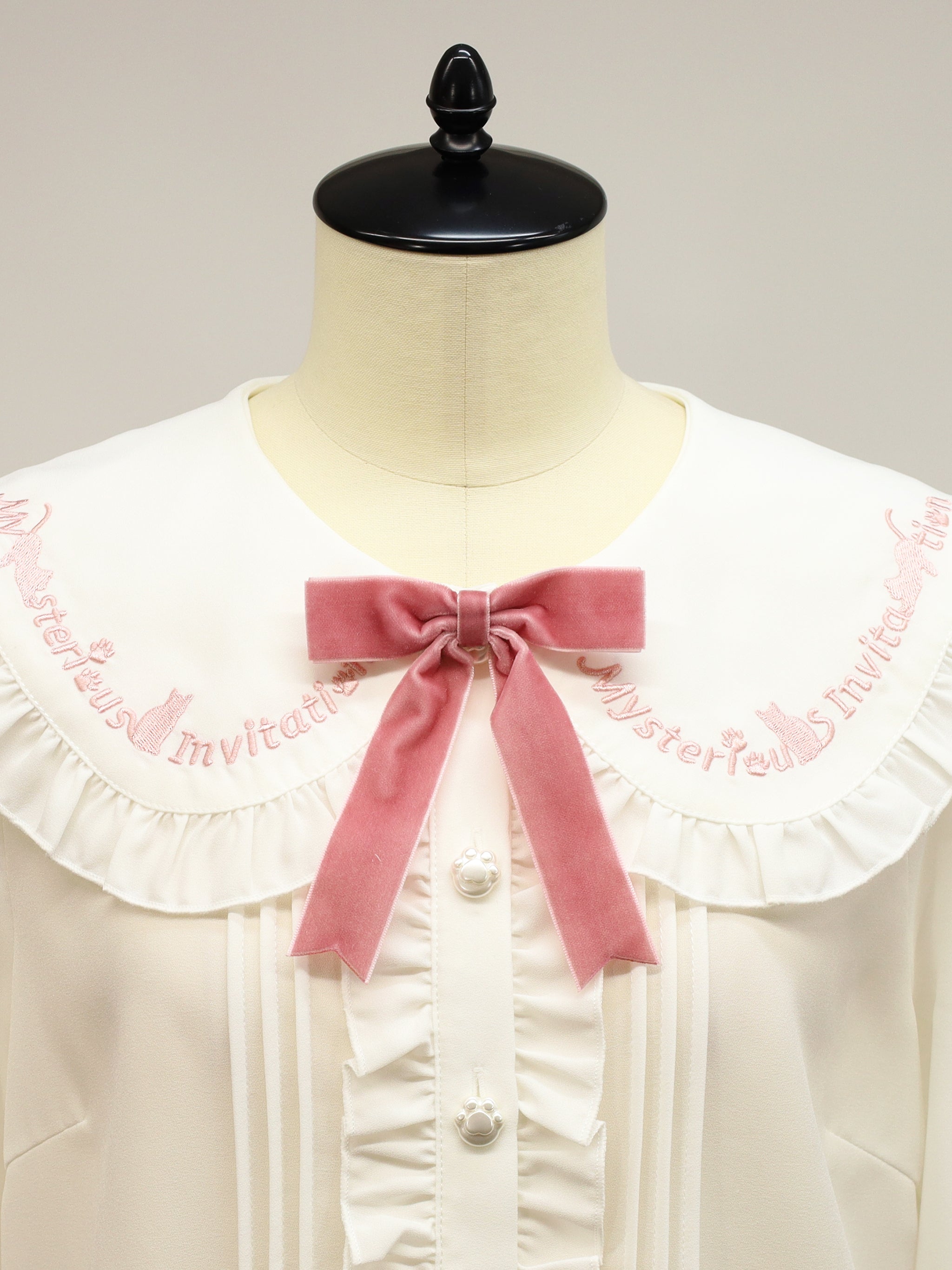 Mysterious Cat ブラウス ｜Amavel（アマベル）公式サイト