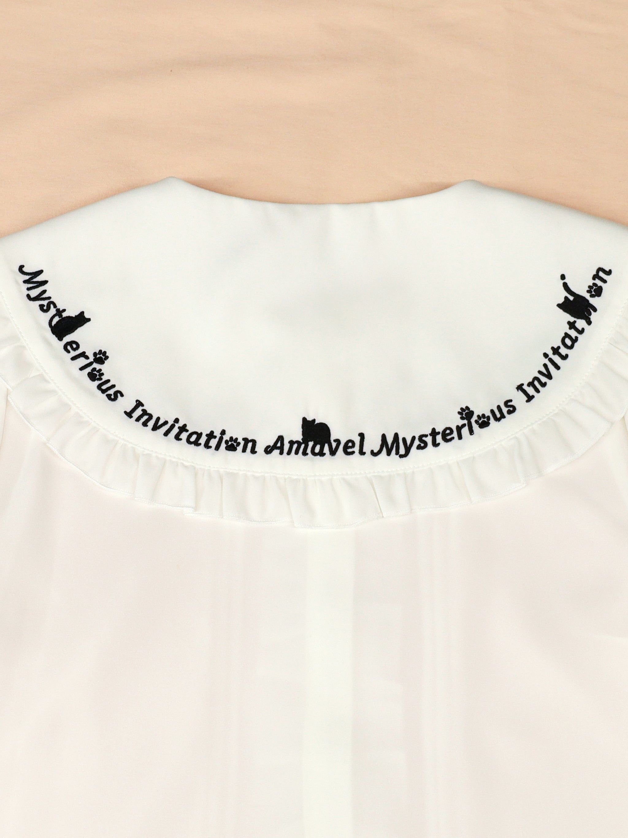 Mysterious Cat ブラウス ｜Amavel（アマベル）公式サイト