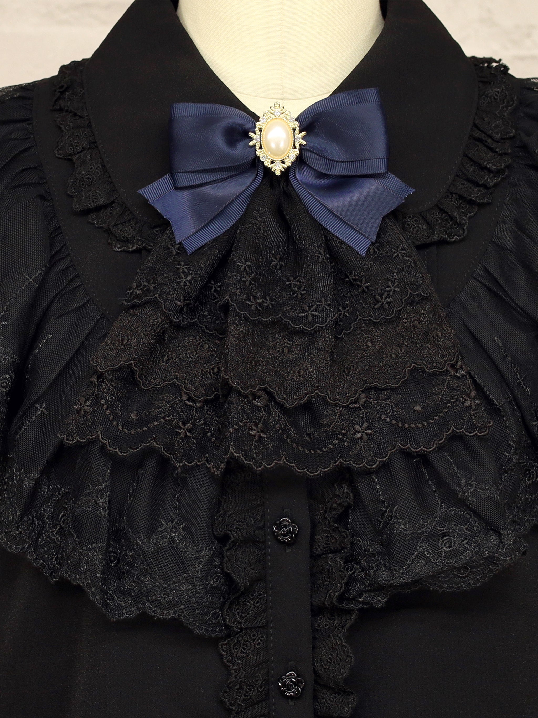 Rosette Doll クラシカルブラウス ｜Amavel（アマベル）公式サイト