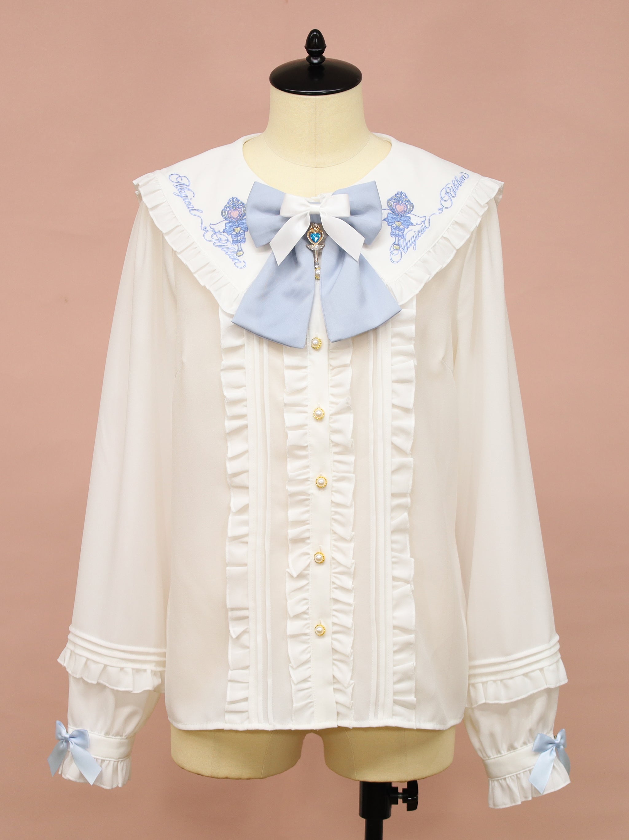 Magical Ribbon フリルブラウス サックス（SaxeBlue） FREE ｜Amavel（アマベル）公式サイト